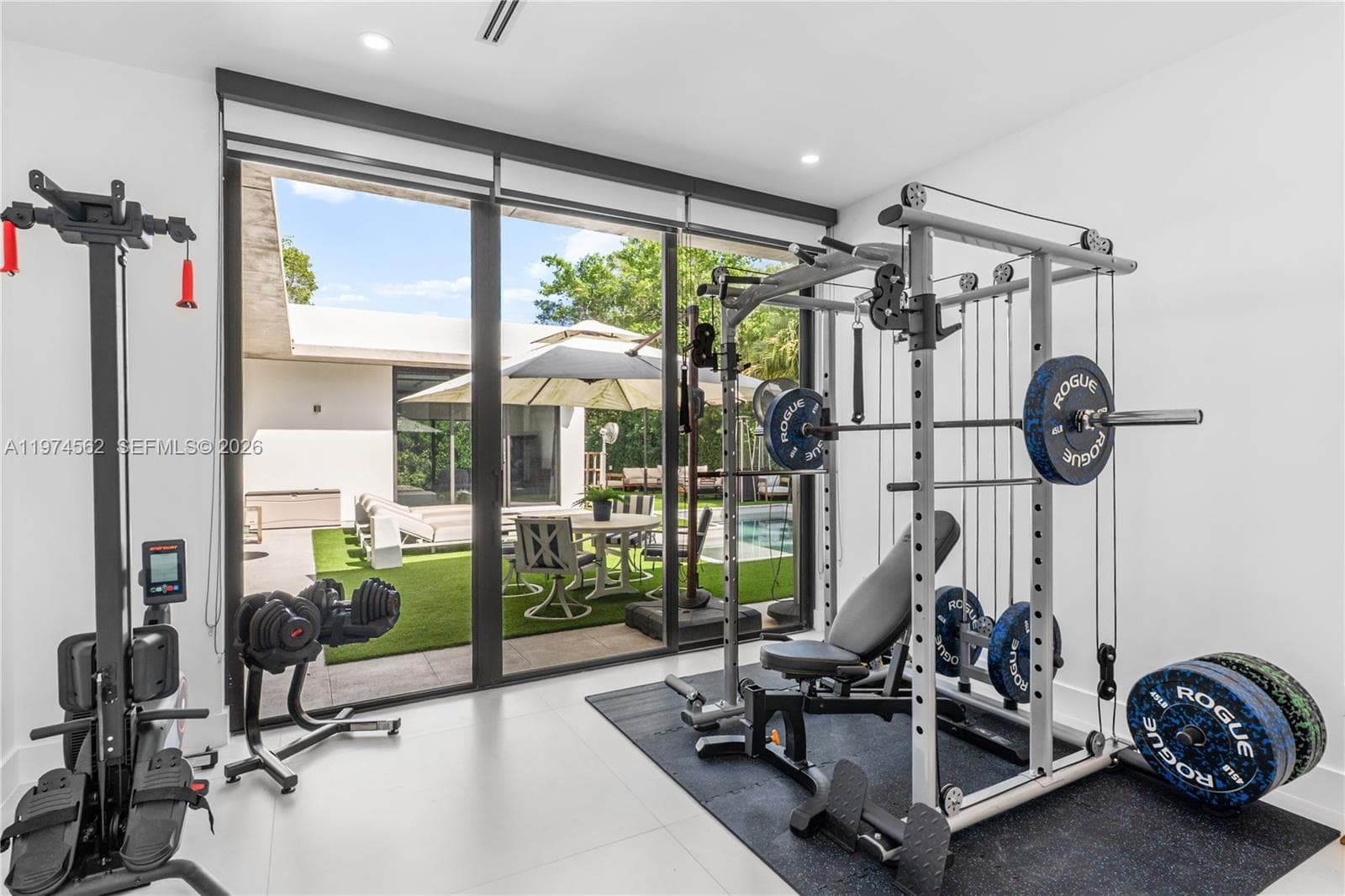1845 NE 124th St, North Miami FL 33181 — 25