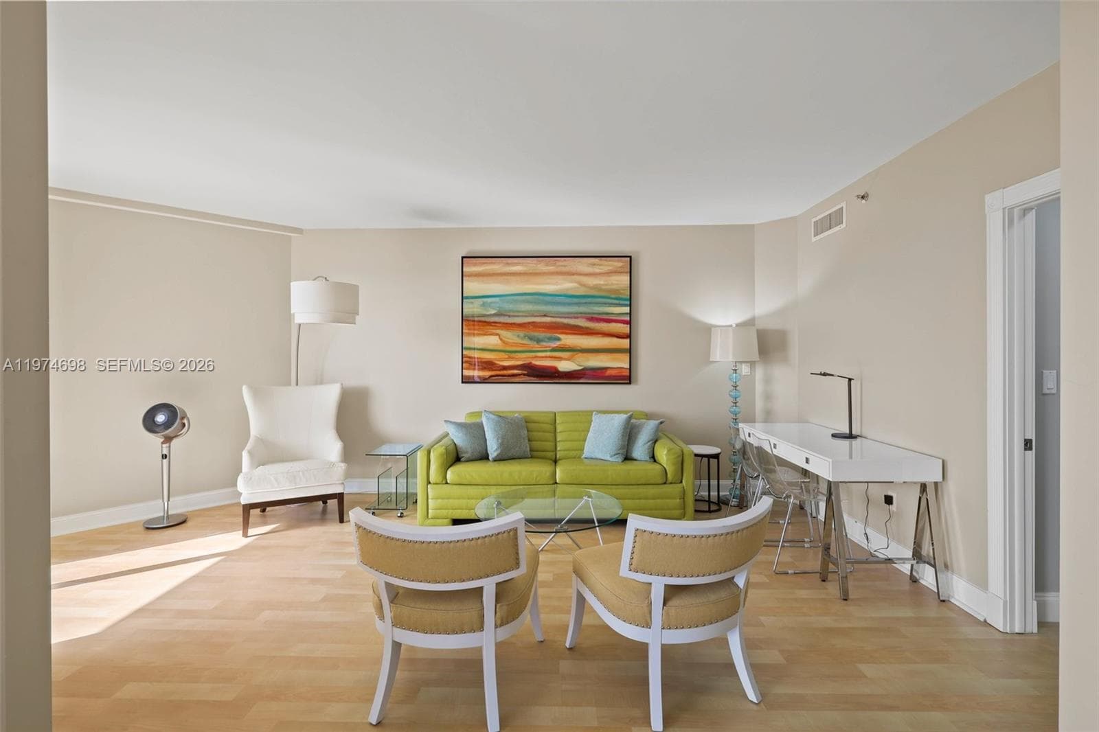 2600 Island Blvd # 1006, Aventura FL 33160 — 32