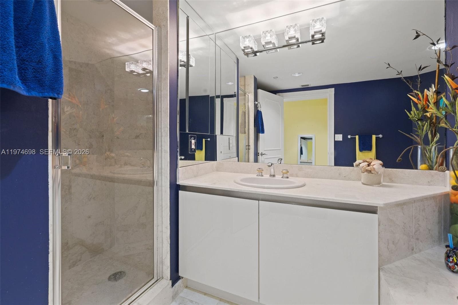 2600 Island Blvd # 1006, Aventura FL 33160 — 40