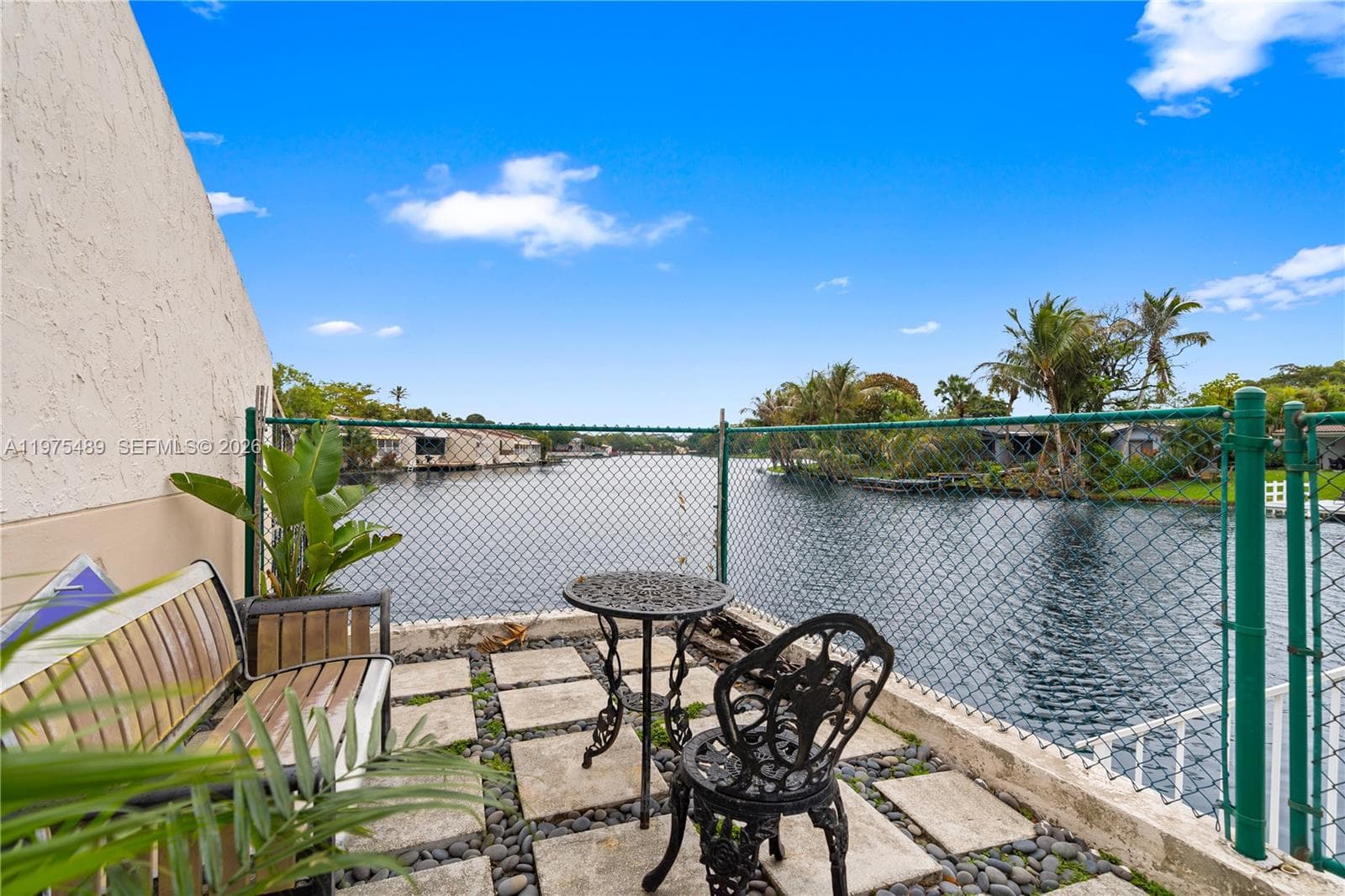7282 Jacaranda Ln, Miami Lakes FL 33014 — 52