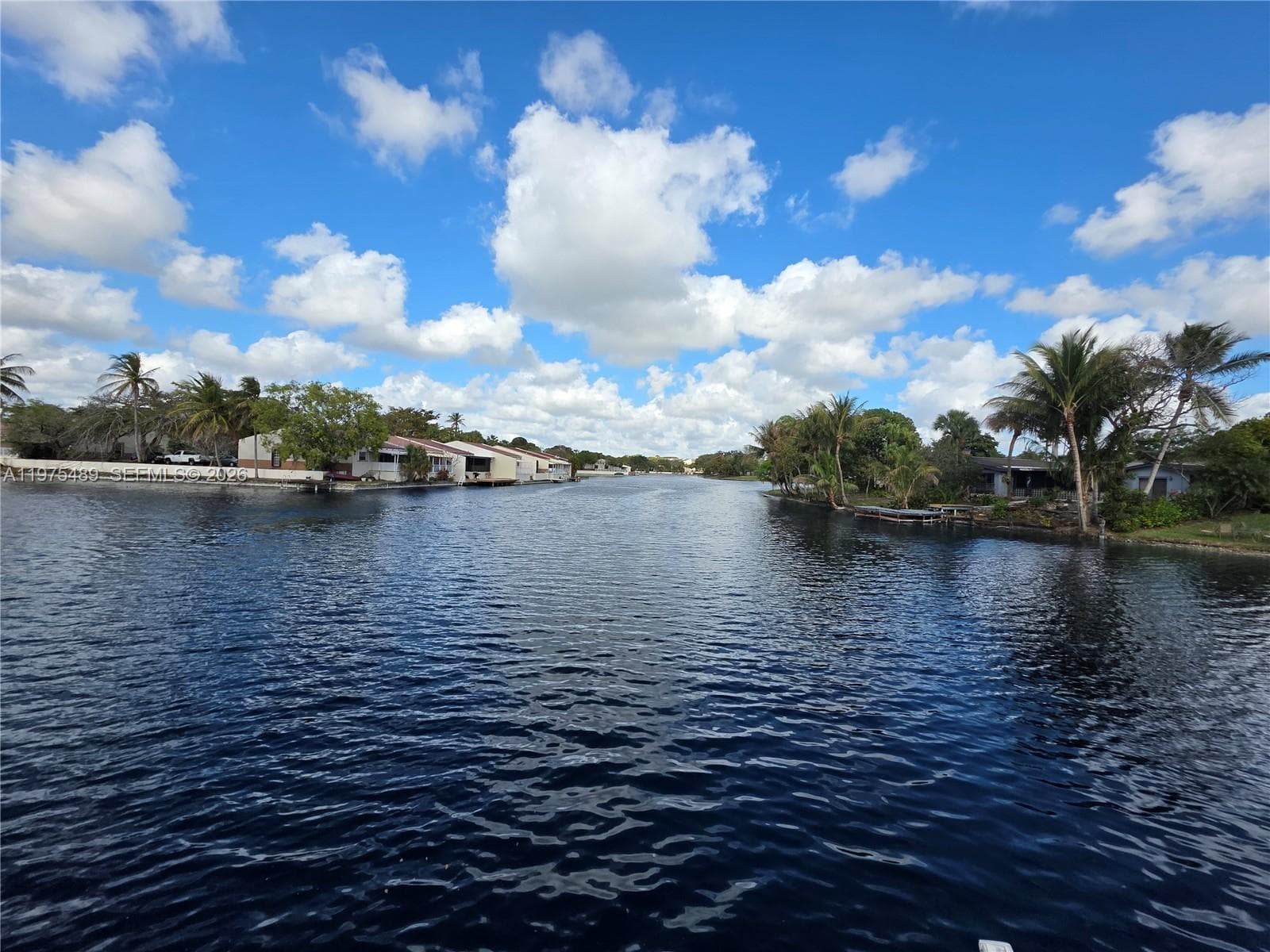 7282 Jacaranda Ln, Miami Lakes FL 33014 — 61