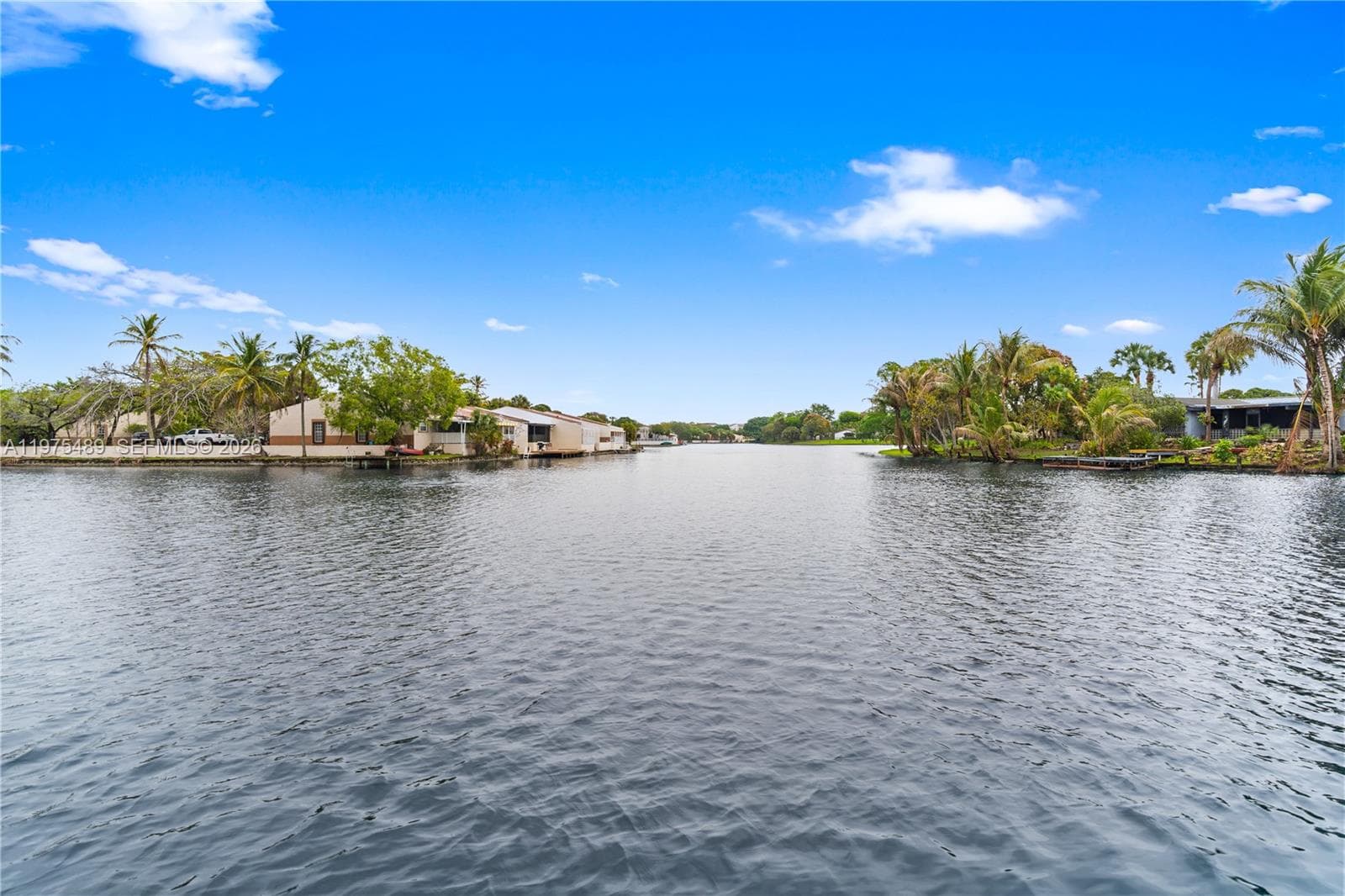 7282 Jacaranda Ln, Miami Lakes FL 33014 — 49