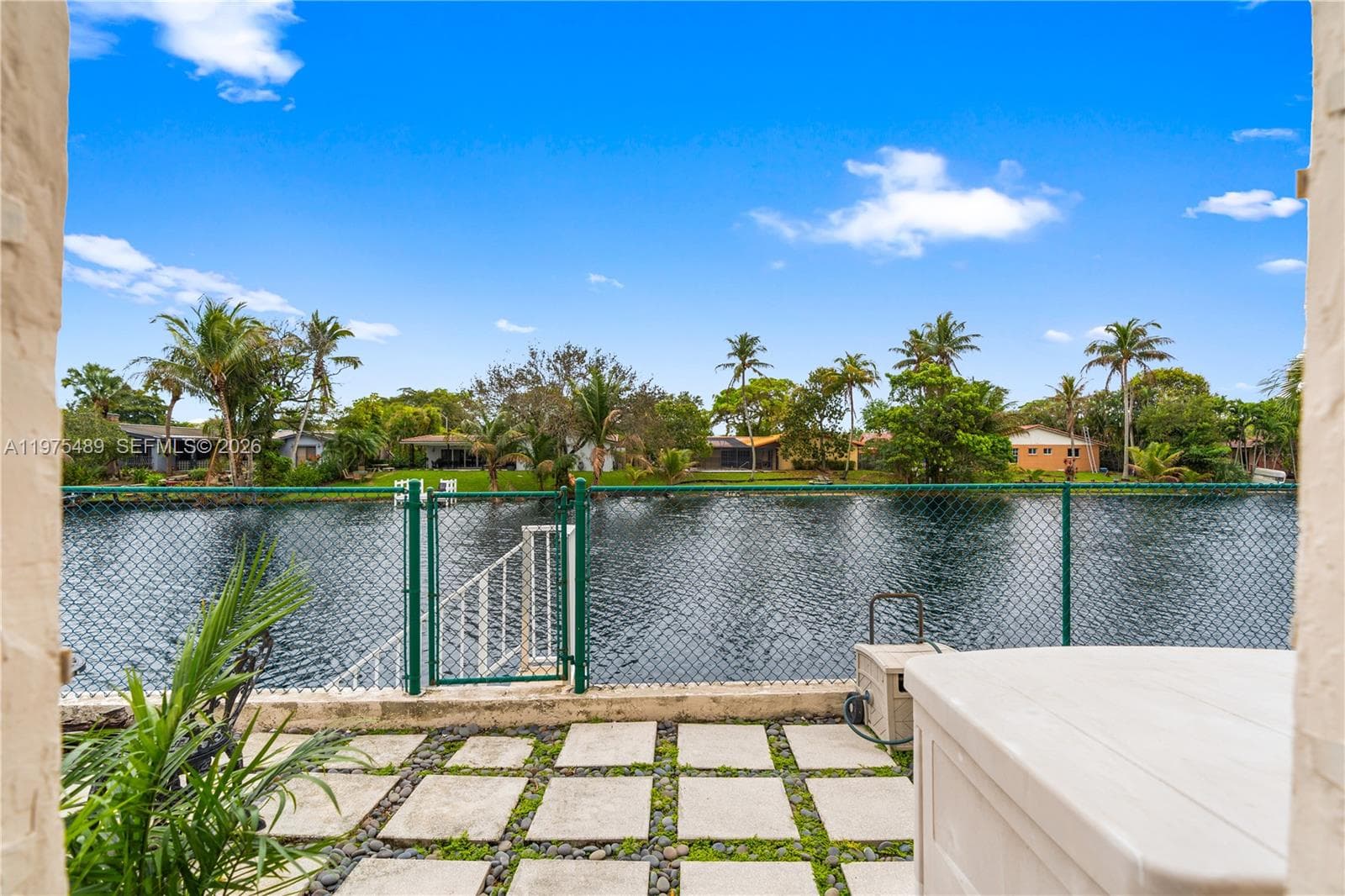 7282 Jacaranda Ln, Miami Lakes FL 33014 — 55