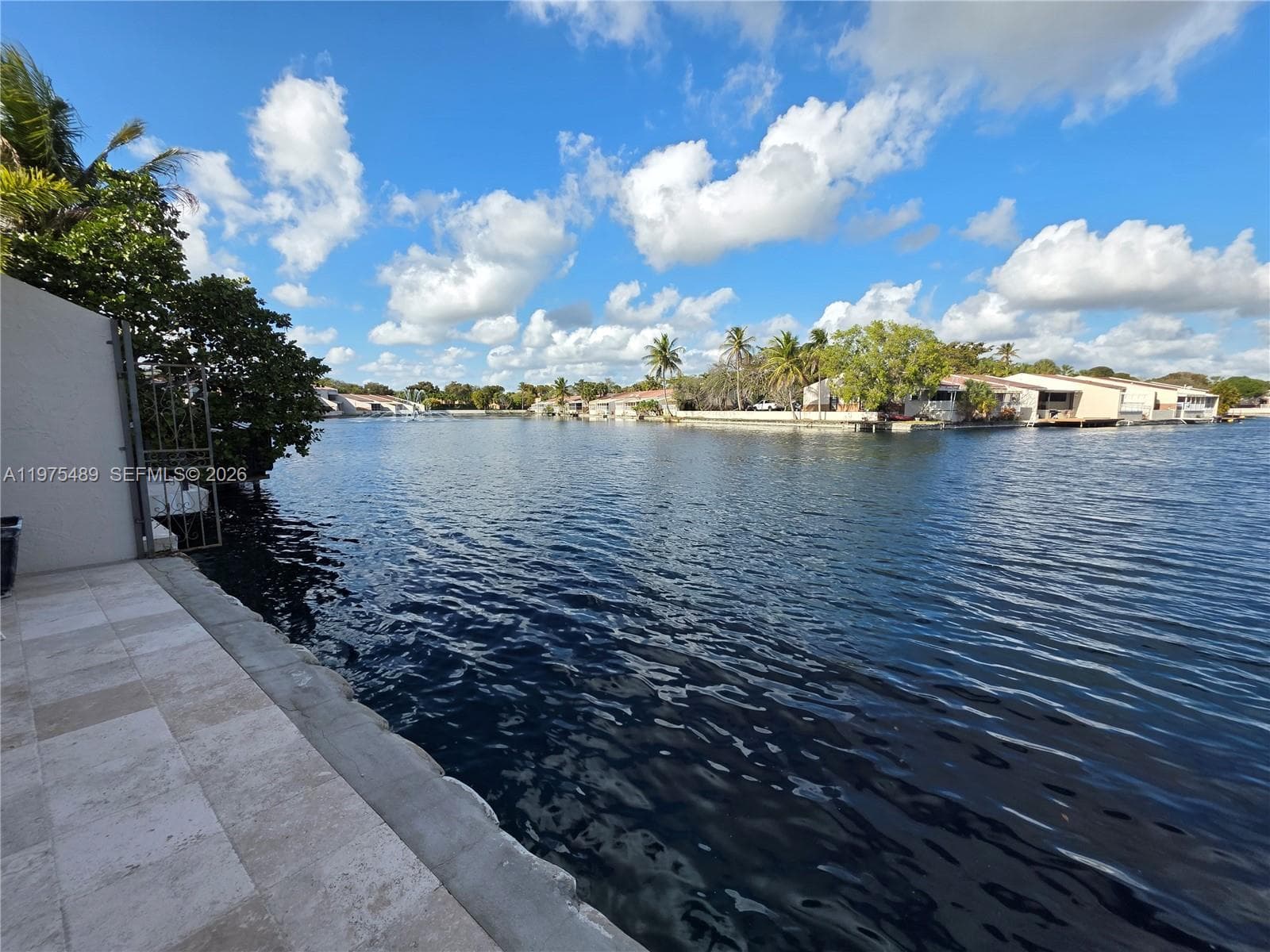 7282 Jacaranda Ln, Miami Lakes FL 33014 — 59