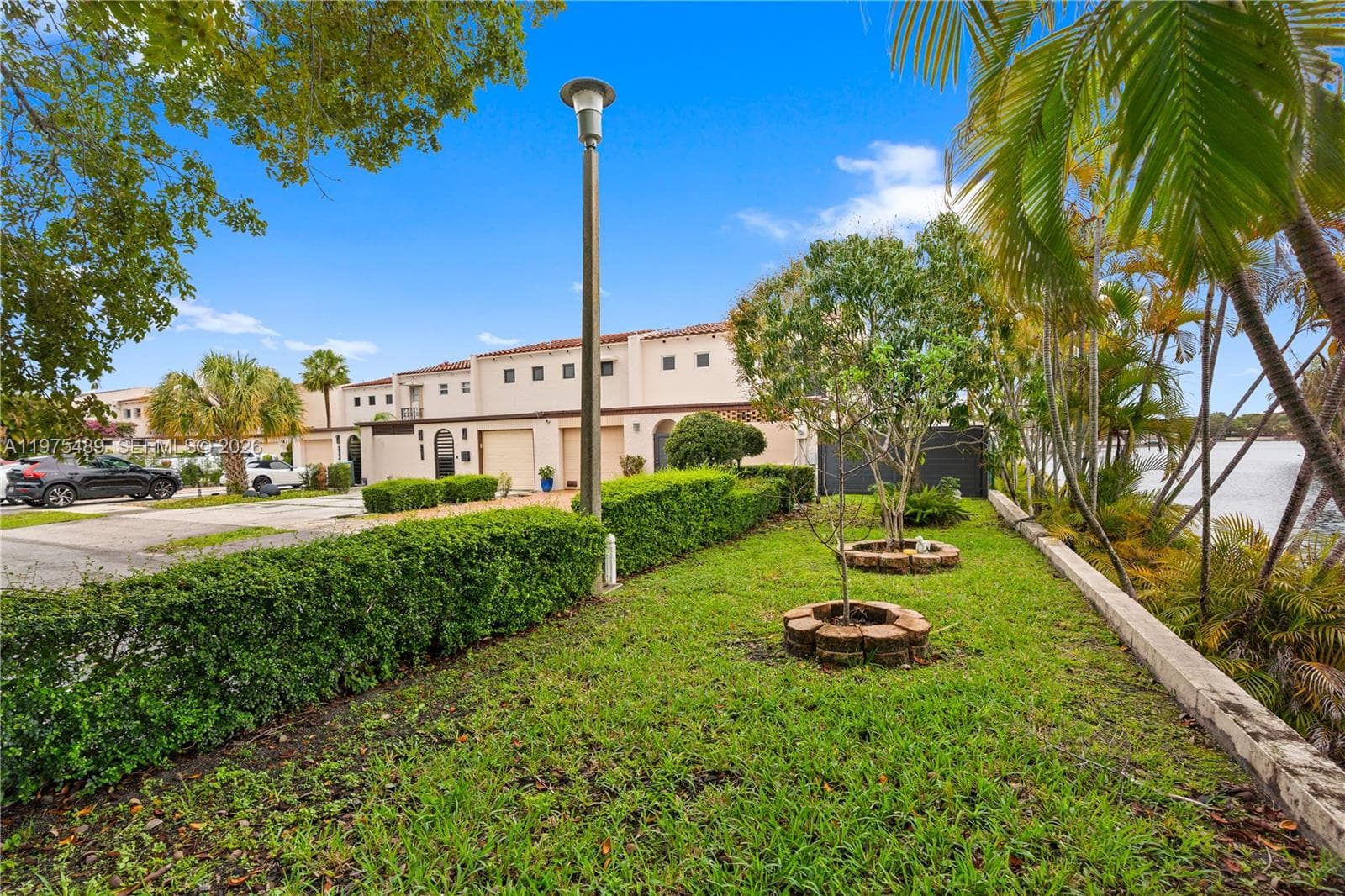 7282 Jacaranda Ln, Miami Lakes FL 33014 — 11