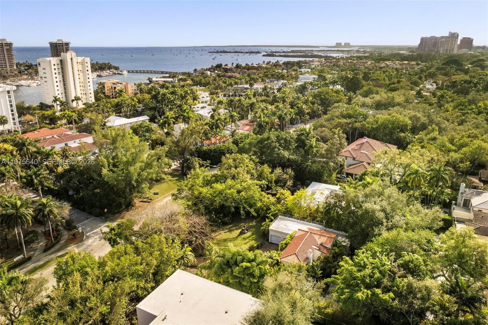 1645 S Bayshore Dr, Coconut Grove FL 33133 — 40