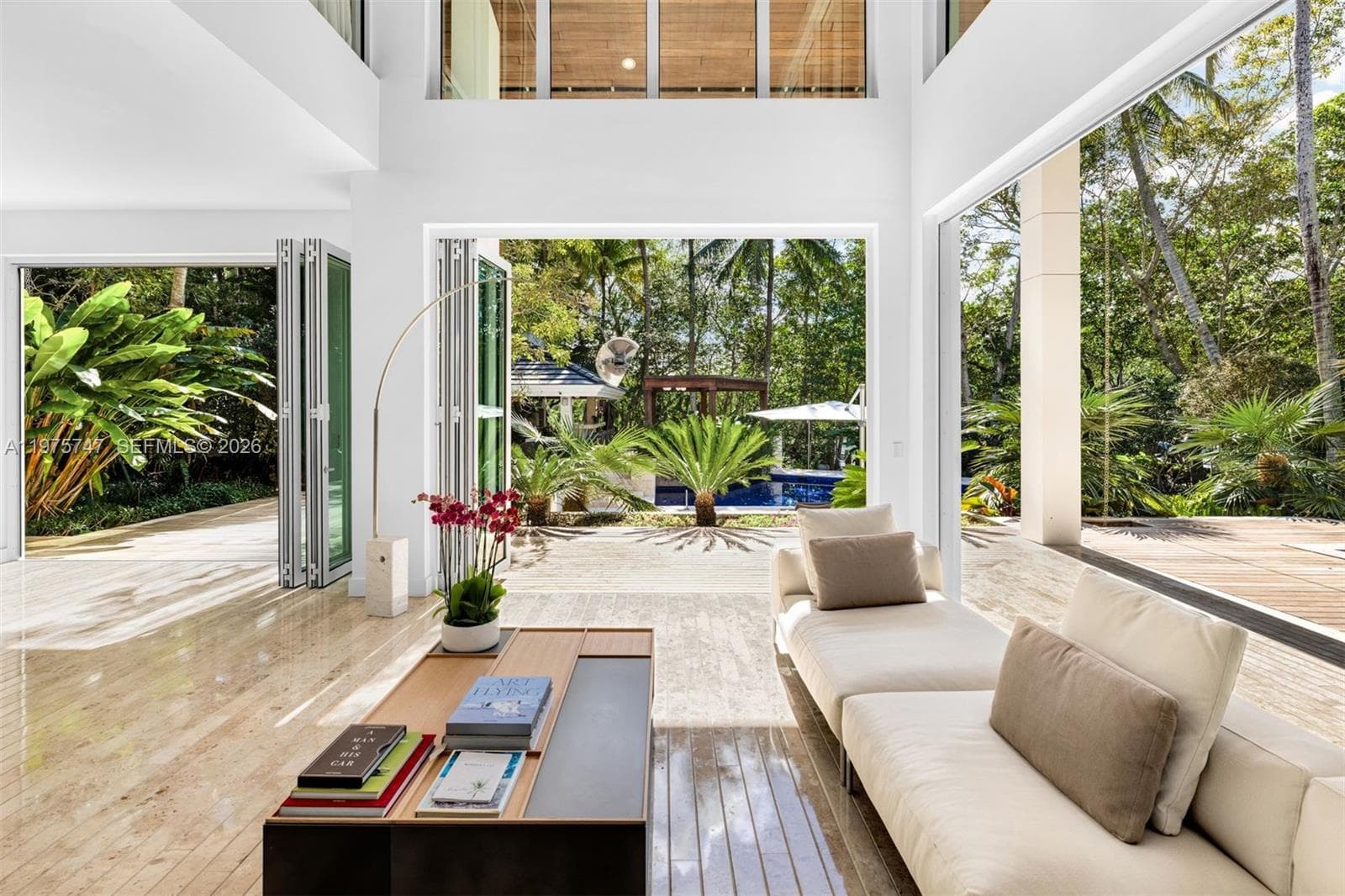 7150 W Lago Dr, Coral Gables FL 33143 — 12