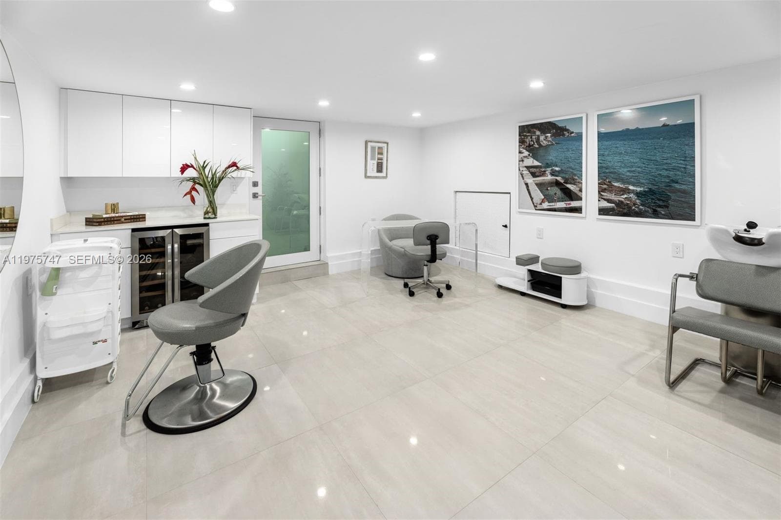 7150 W Lago Dr, Coral Gables FL 33143 — 26