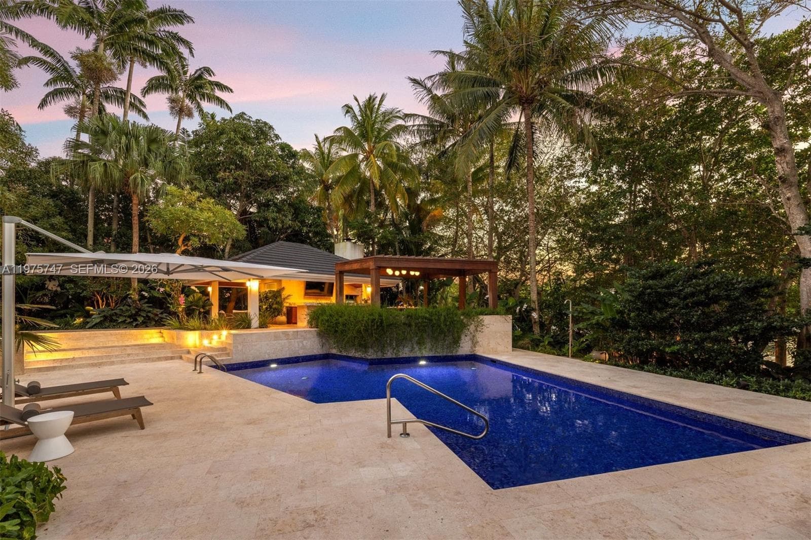 7150 W Lago Dr, Coral Gables FL 33143 — 5