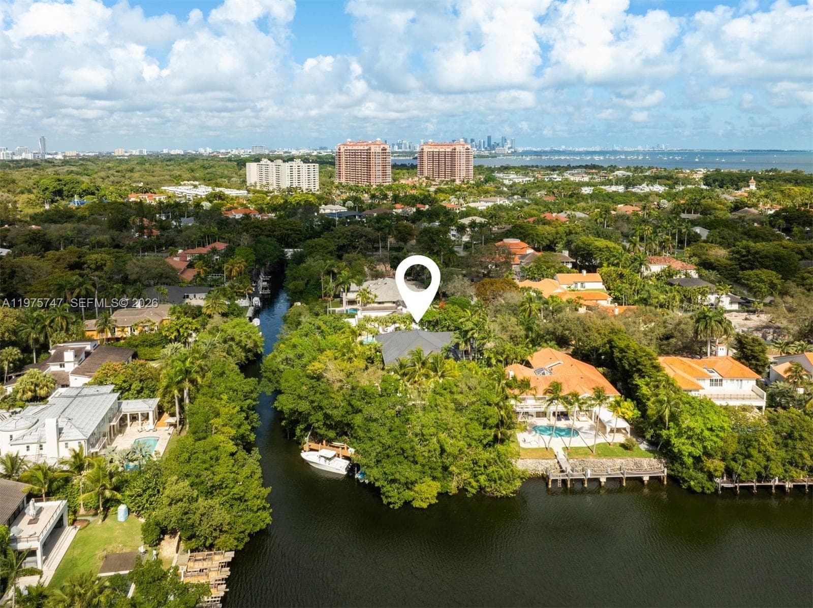 7150 W Lago Dr, Coral Gables FL 33143 — 31