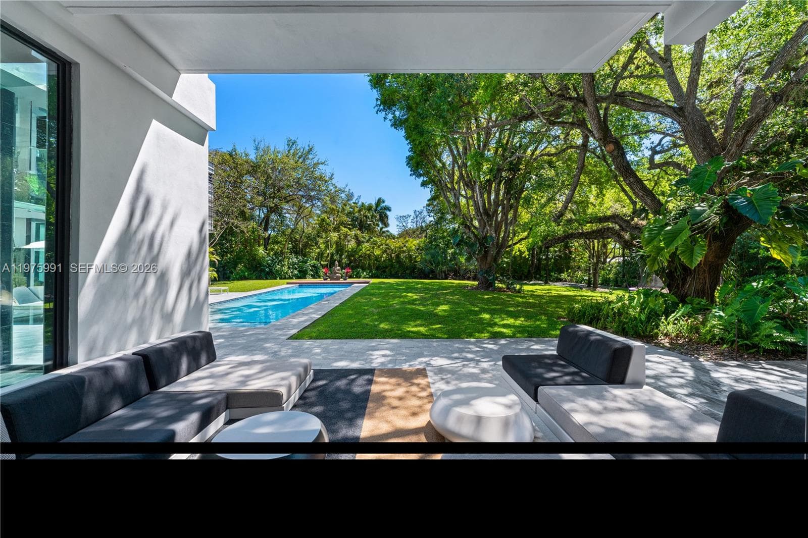 12220 Rock Garden Ln, Pinecrest FL 33156 — 32