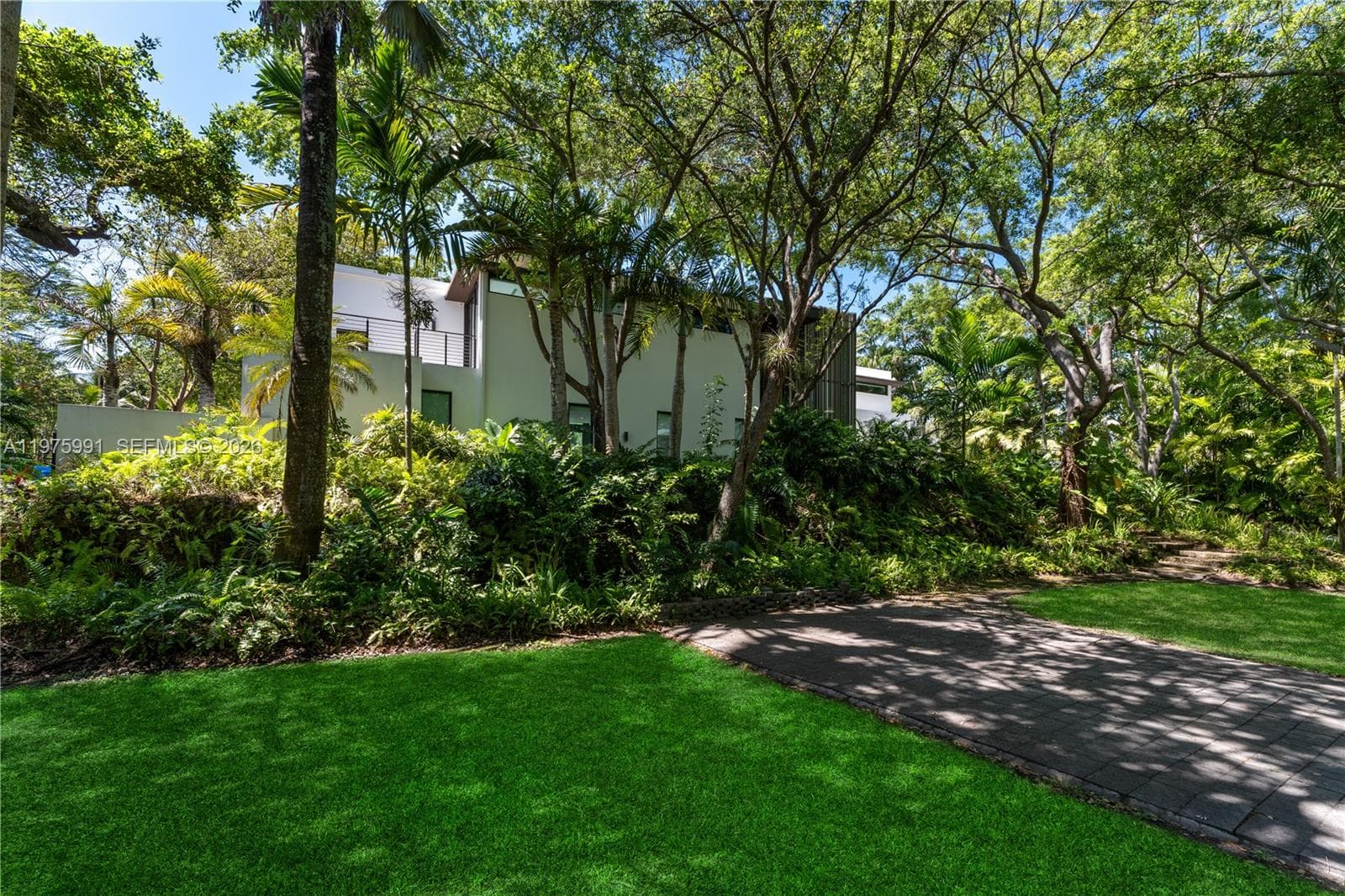 12220 Rock Garden Ln, Pinecrest FL 33156 — 41