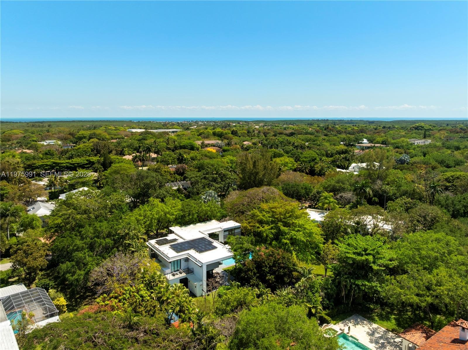 12220 Rock Garden Ln, Pinecrest FL 33156 — 50