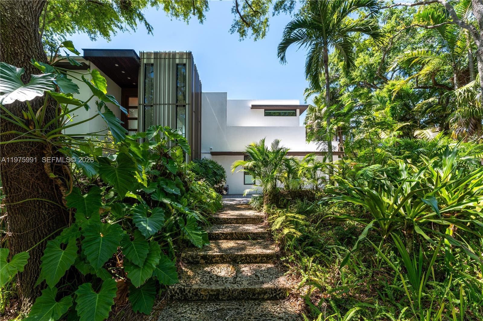 12220 Rock Garden Ln, Pinecrest FL 33156 — 39