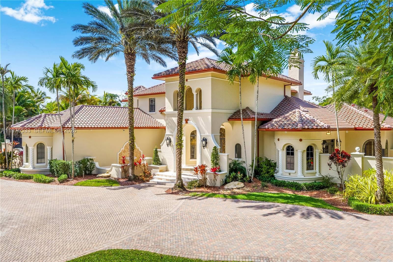 11400 SW 67th Ave, Pinecrest FL 33156 — 3