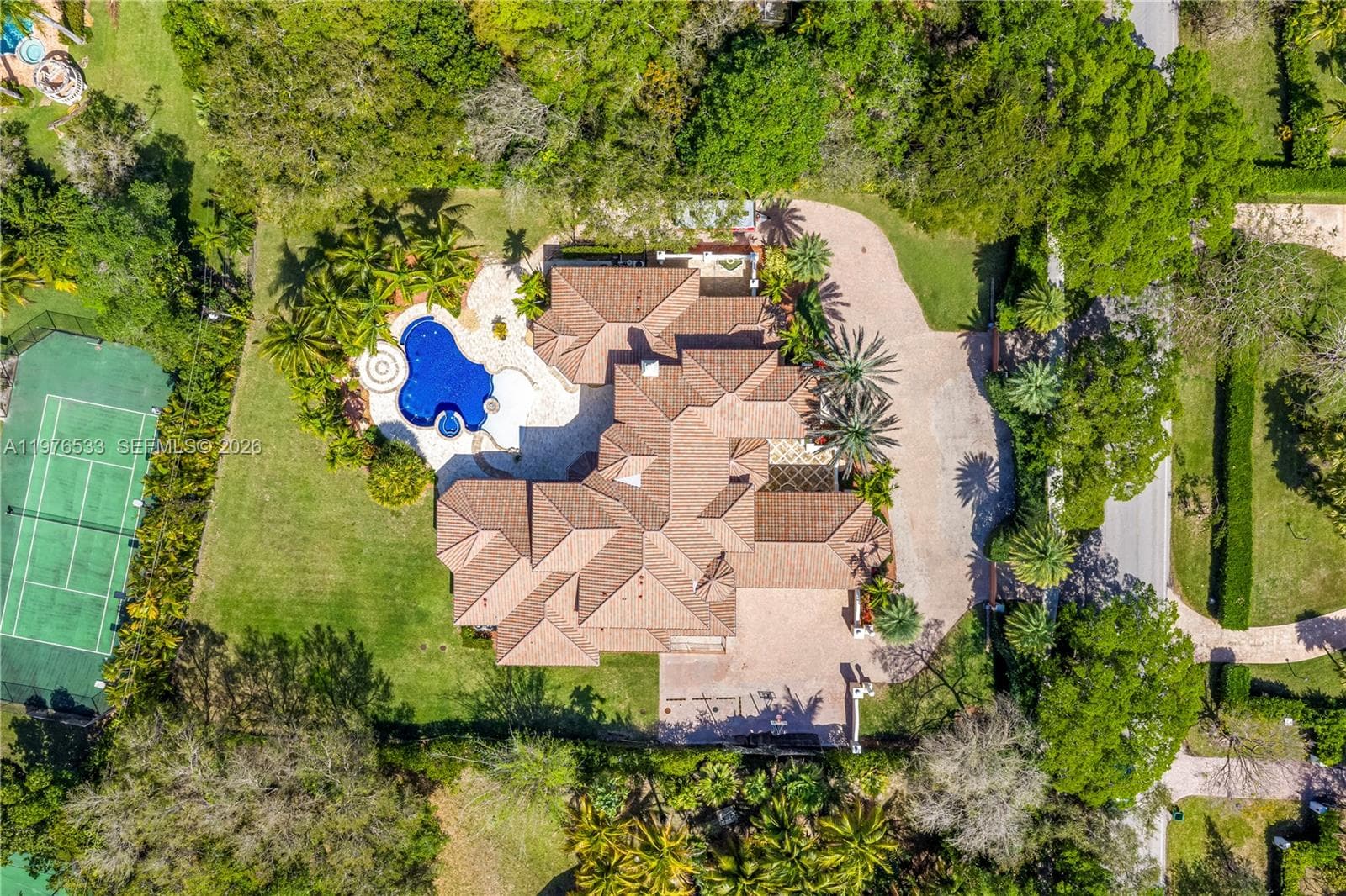 11400 SW 67th Ave, Pinecrest FL 33156 — 28