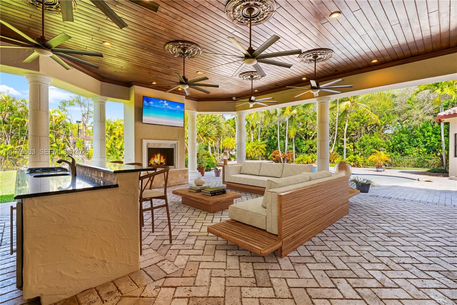 11400 SW 67th Ave, Pinecrest FL 33156 — 10
