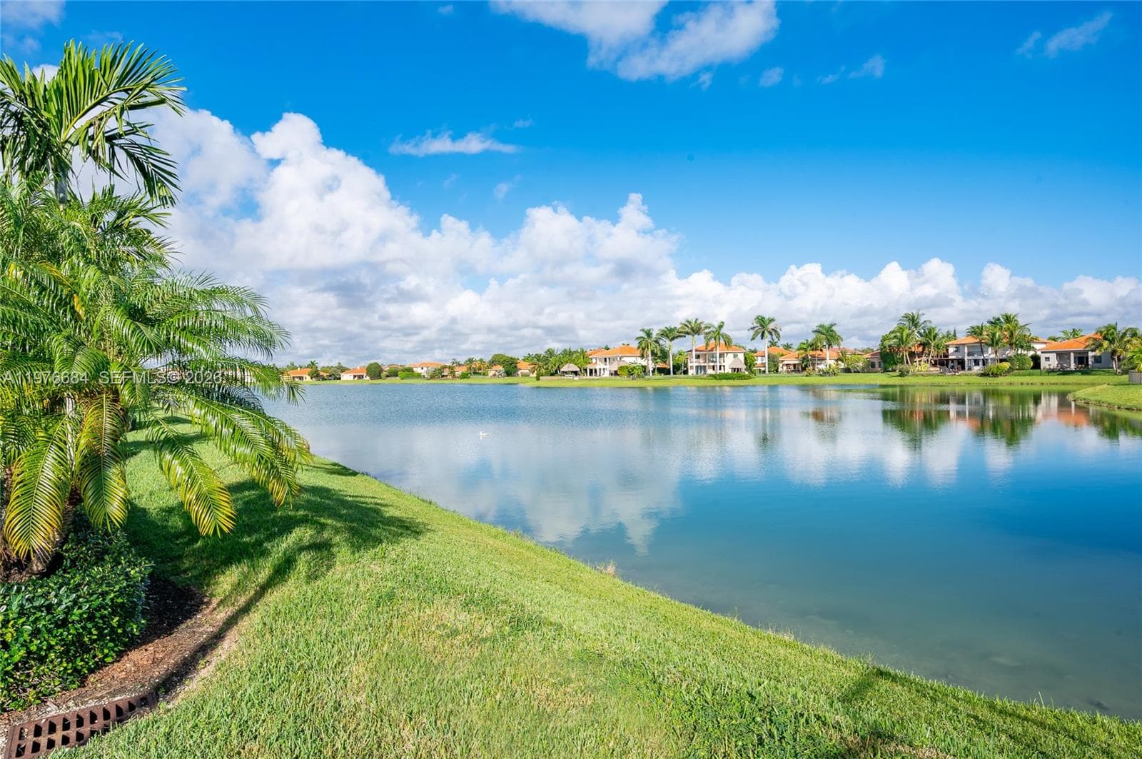 18821 SW 74th Ct, Cutler Bay FL 33157 — 98