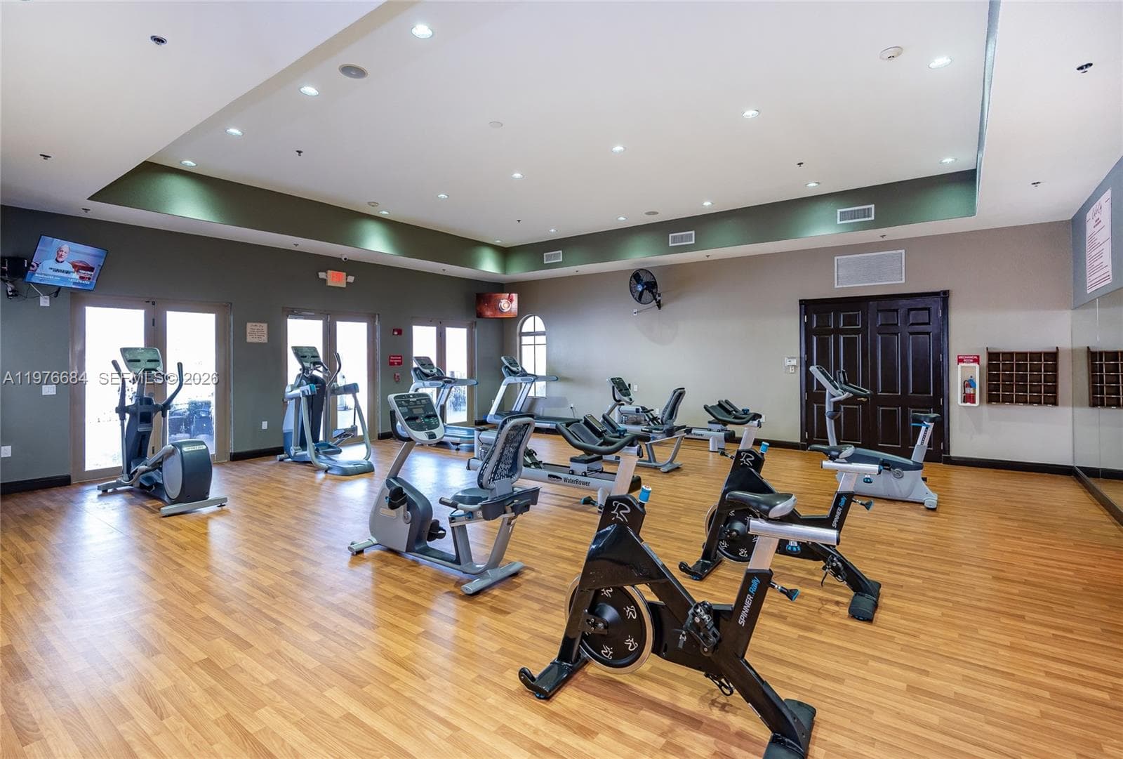 18821 SW 74th Ct, Cutler Bay FL 33157 — 84