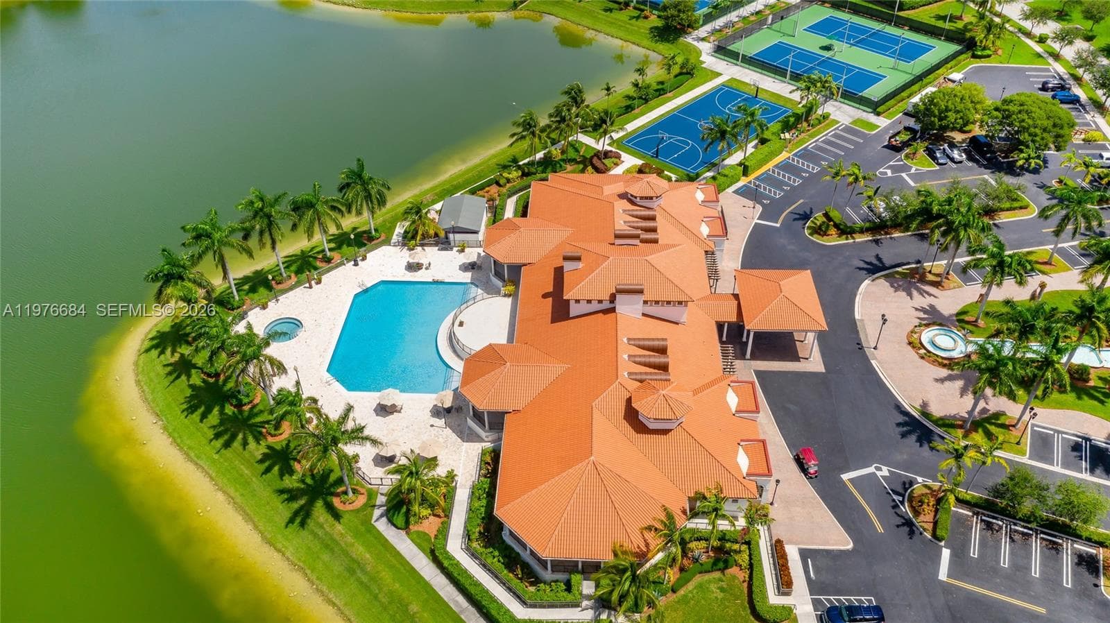 18821 SW 74th Ct, Cutler Bay FL 33157 — 79