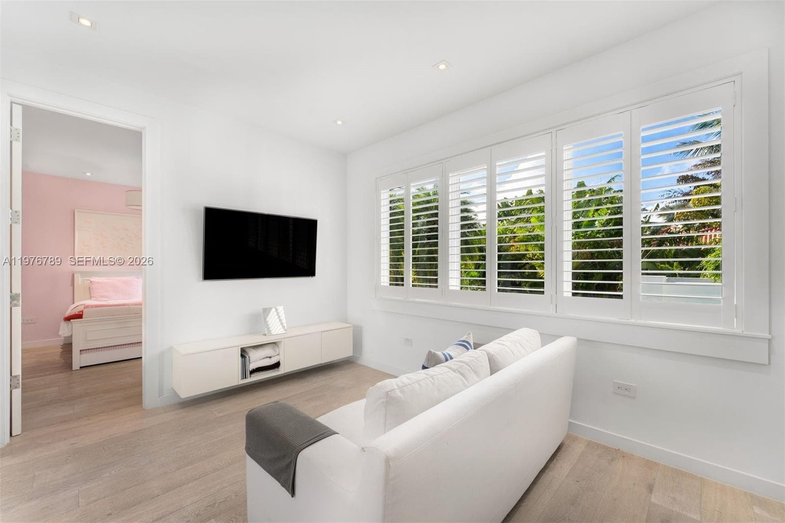741 Harbor Dr, Key Biscayne FL 33149 — 13