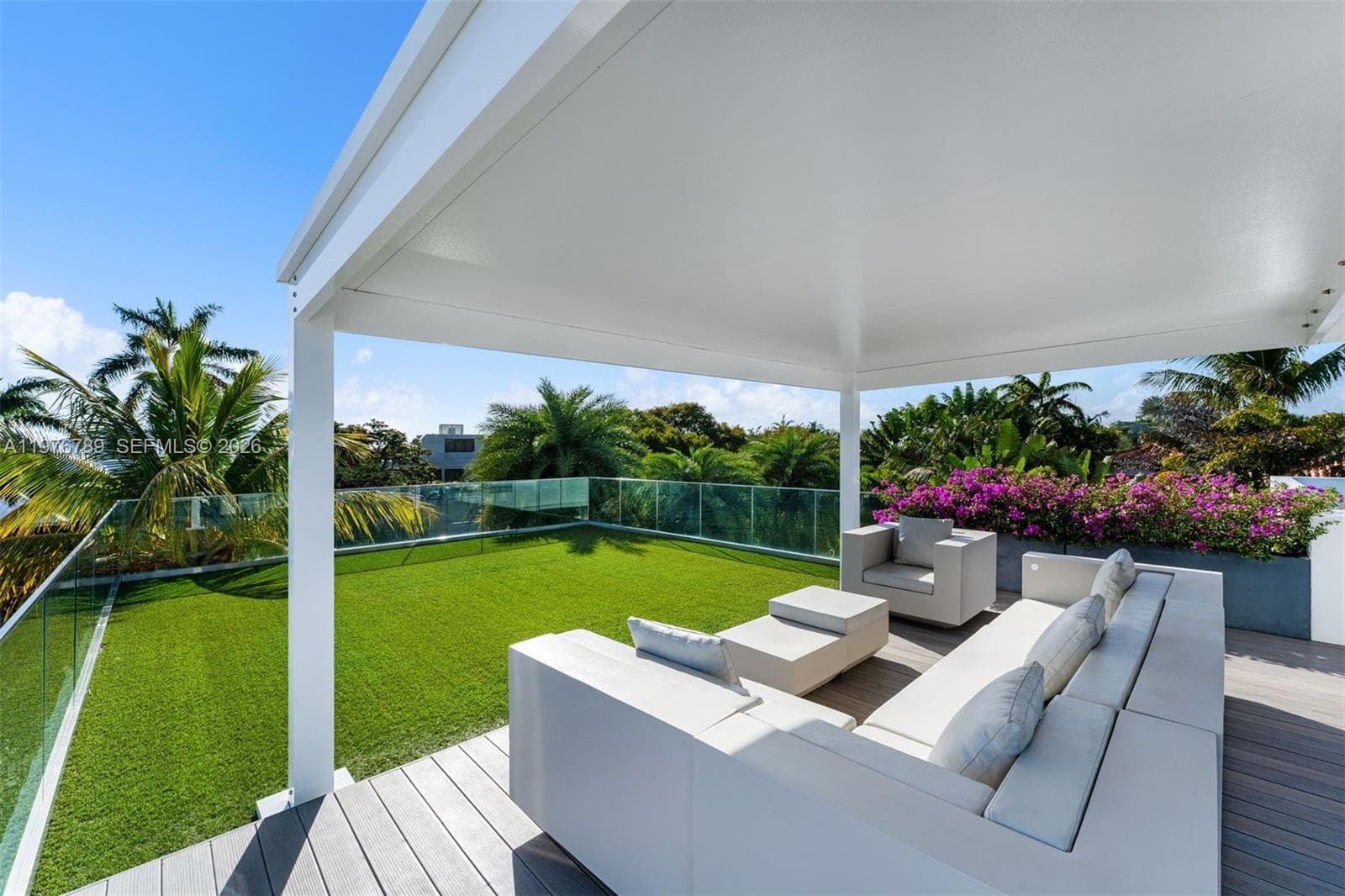 741 Harbor Dr, Key Biscayne FL 33149 — 17