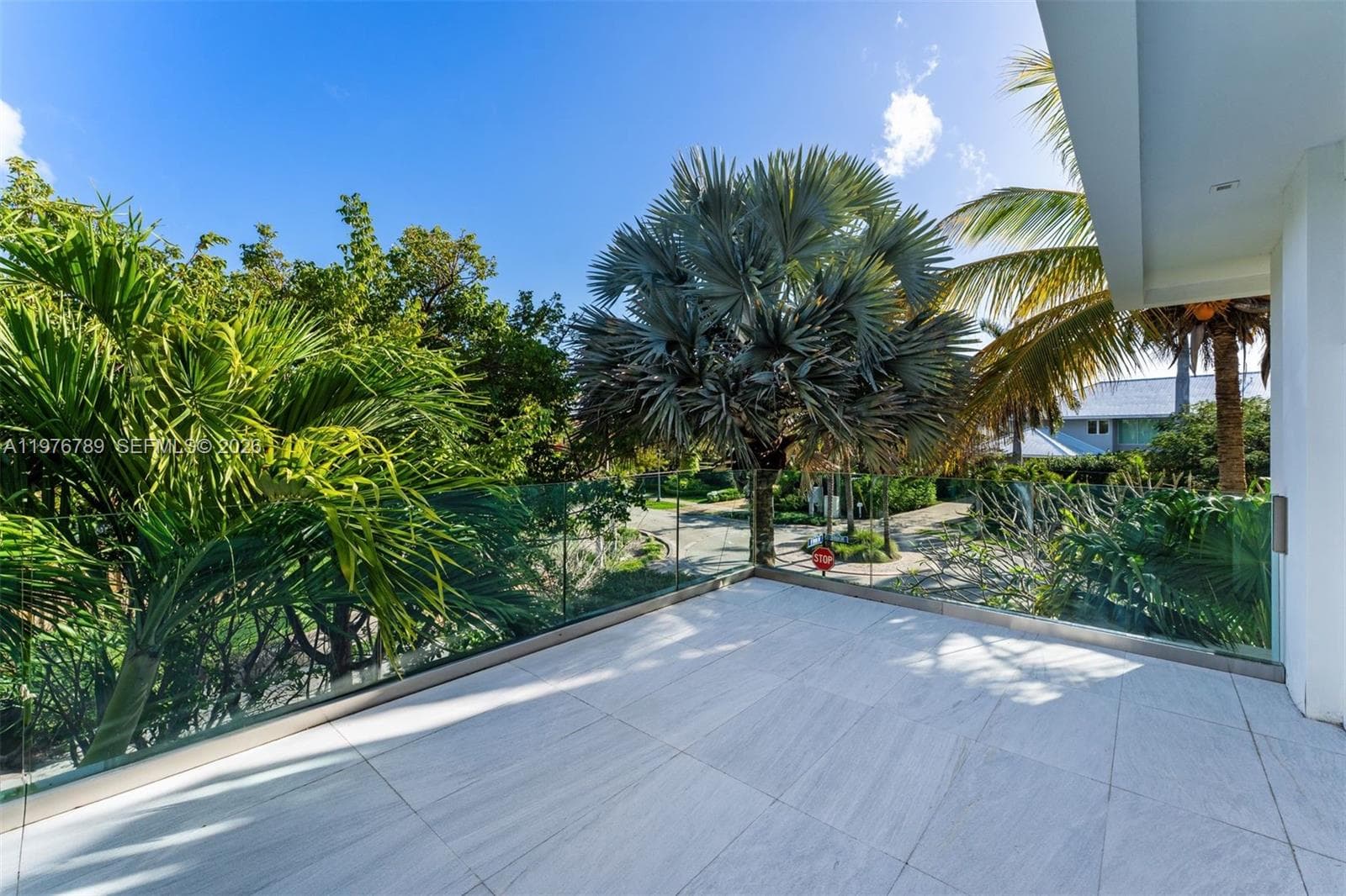 741 Harbor Dr, Key Biscayne FL 33149 — 19