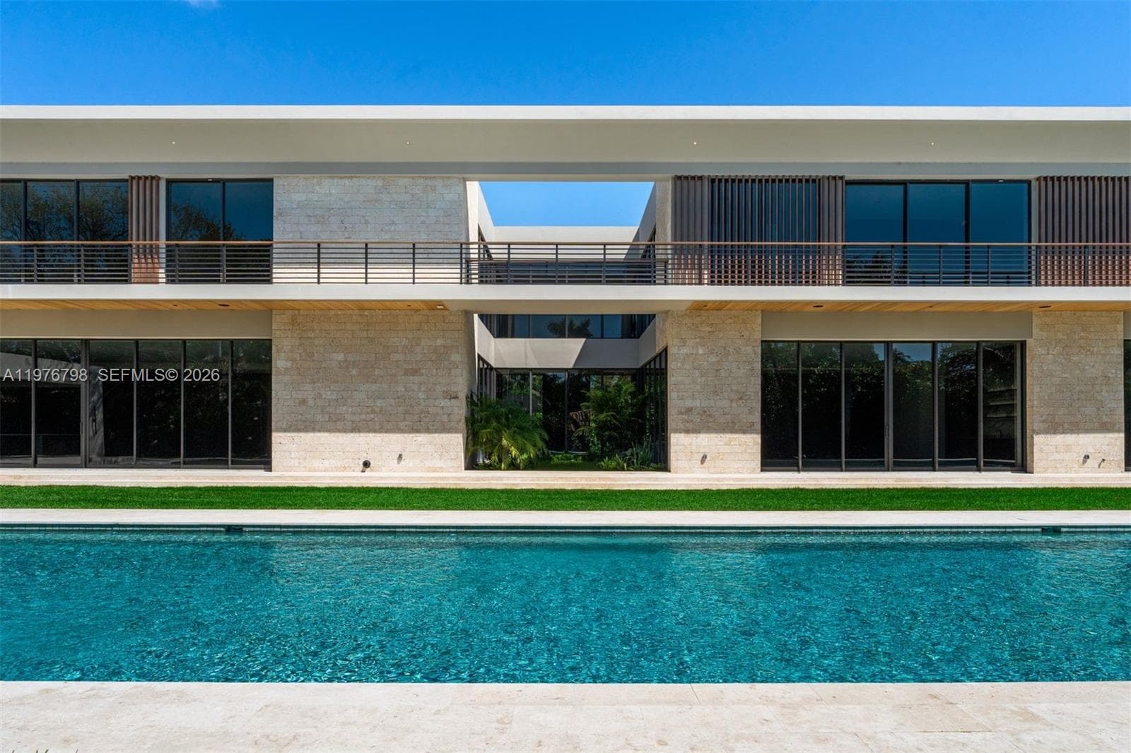 8755 SW 54th Ave, Miami FL 33143 — 32