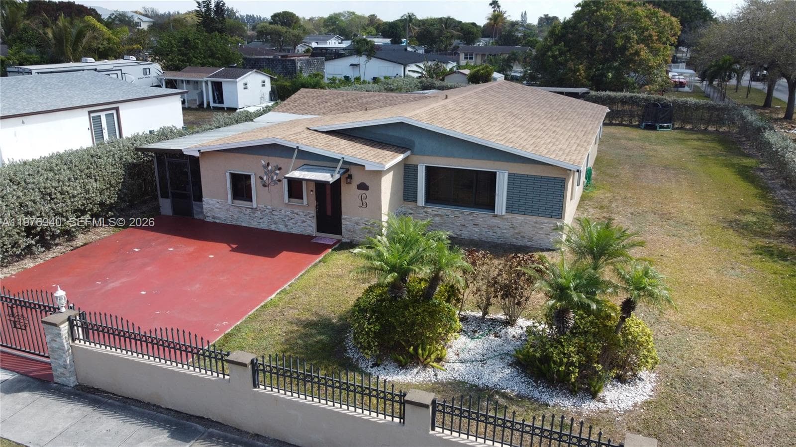 705 NW 8th Ave, Florida City FL 33034 — 38