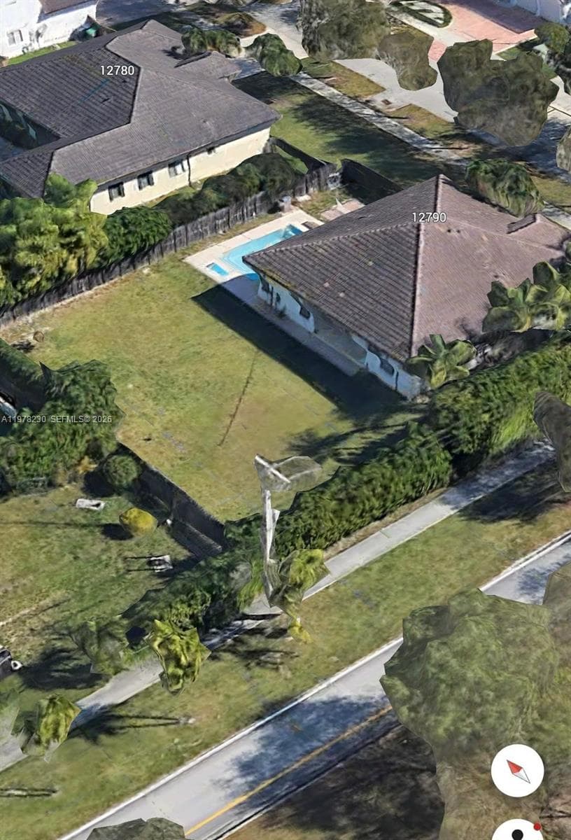 9151 sw 128 st, Kendall FL 33176 — 6