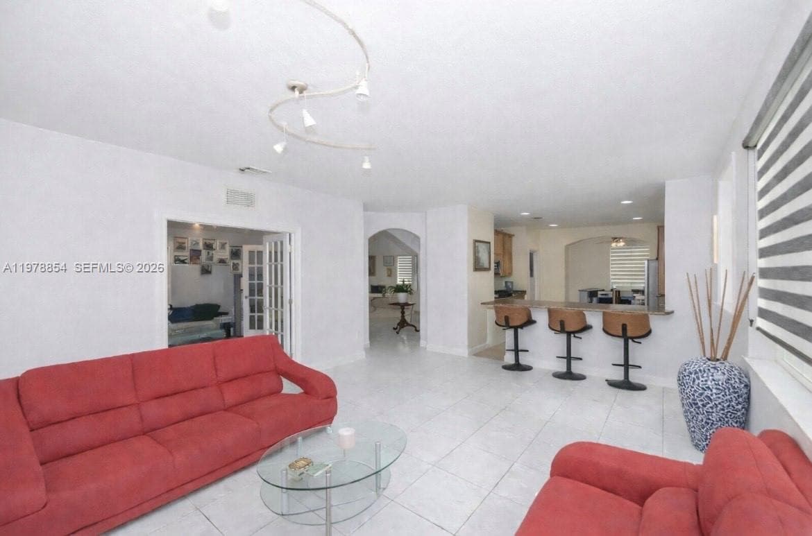 20470 NW 12th Ct, Miami Gardens FL 33169 — 6