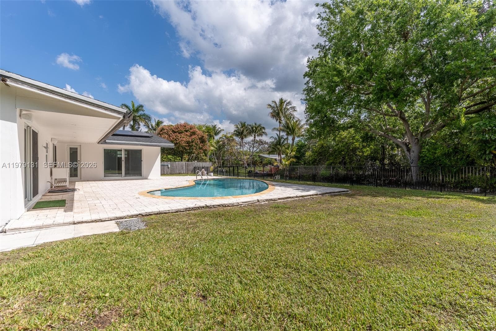 14341 SW 78th Ct, Palmetto Bay FL 33158 — 25
