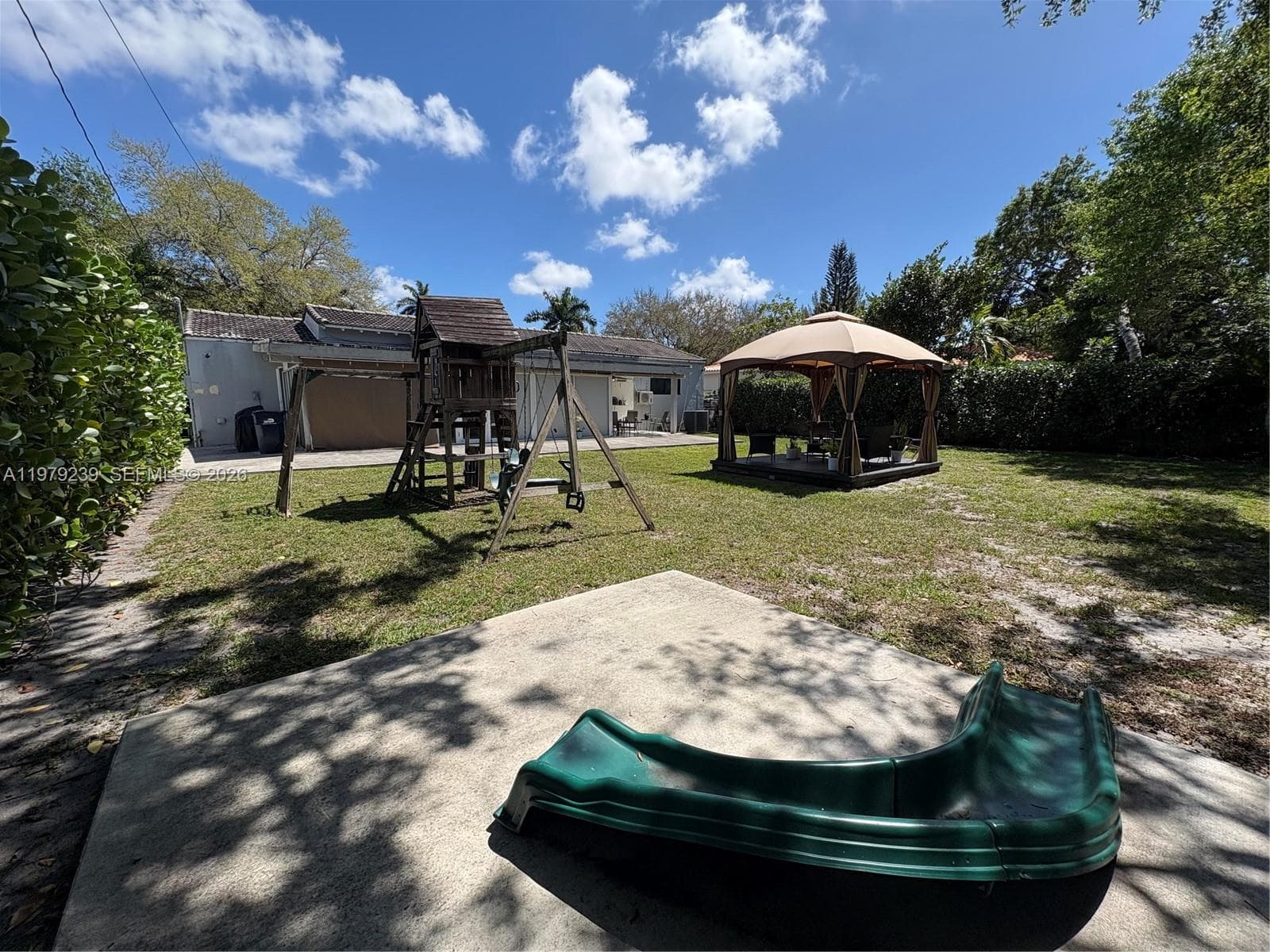 160 South Dr, Miami Springs FL 33166 — 19