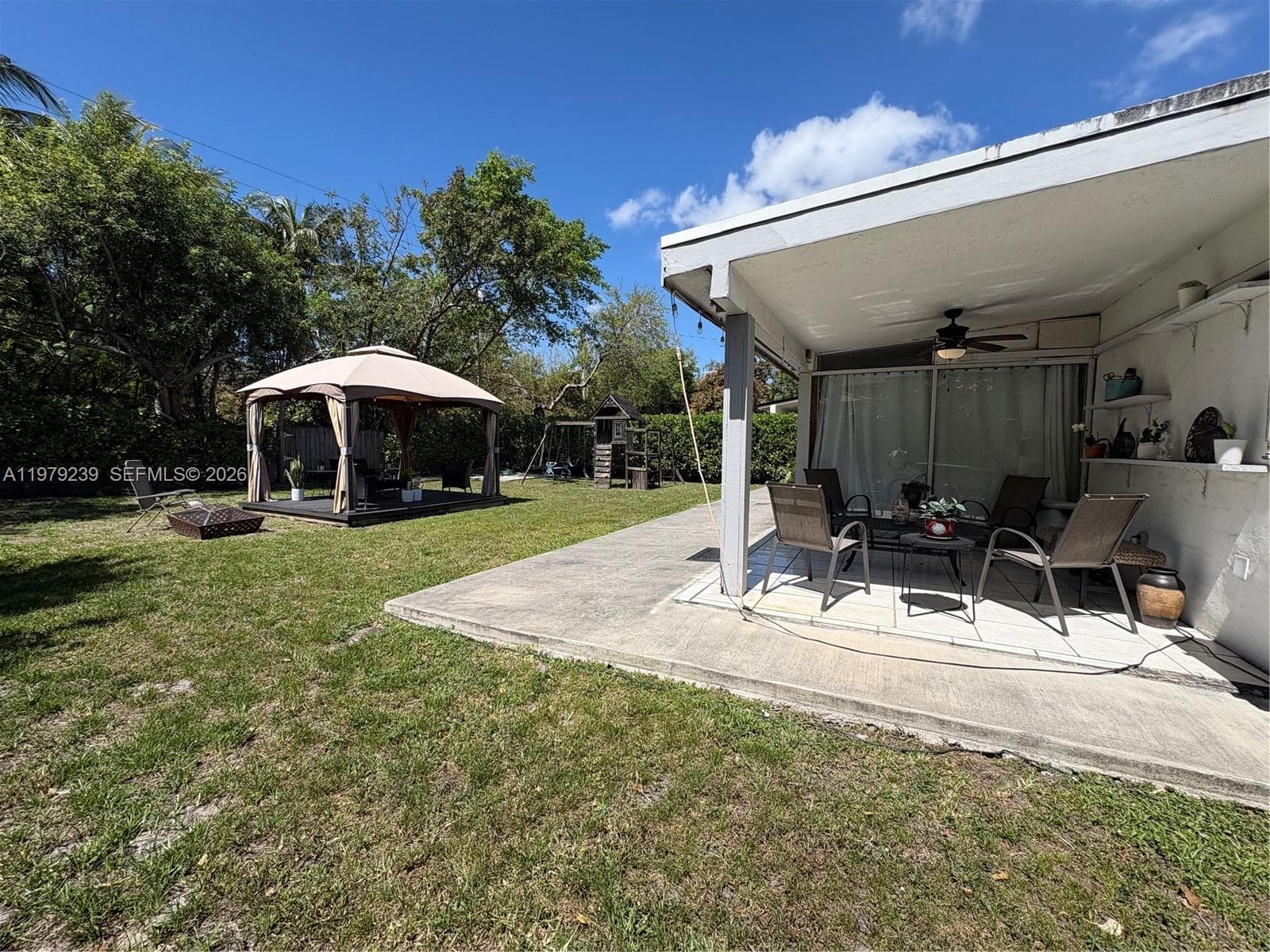 160 South Dr, Miami Springs FL 33166 — 21