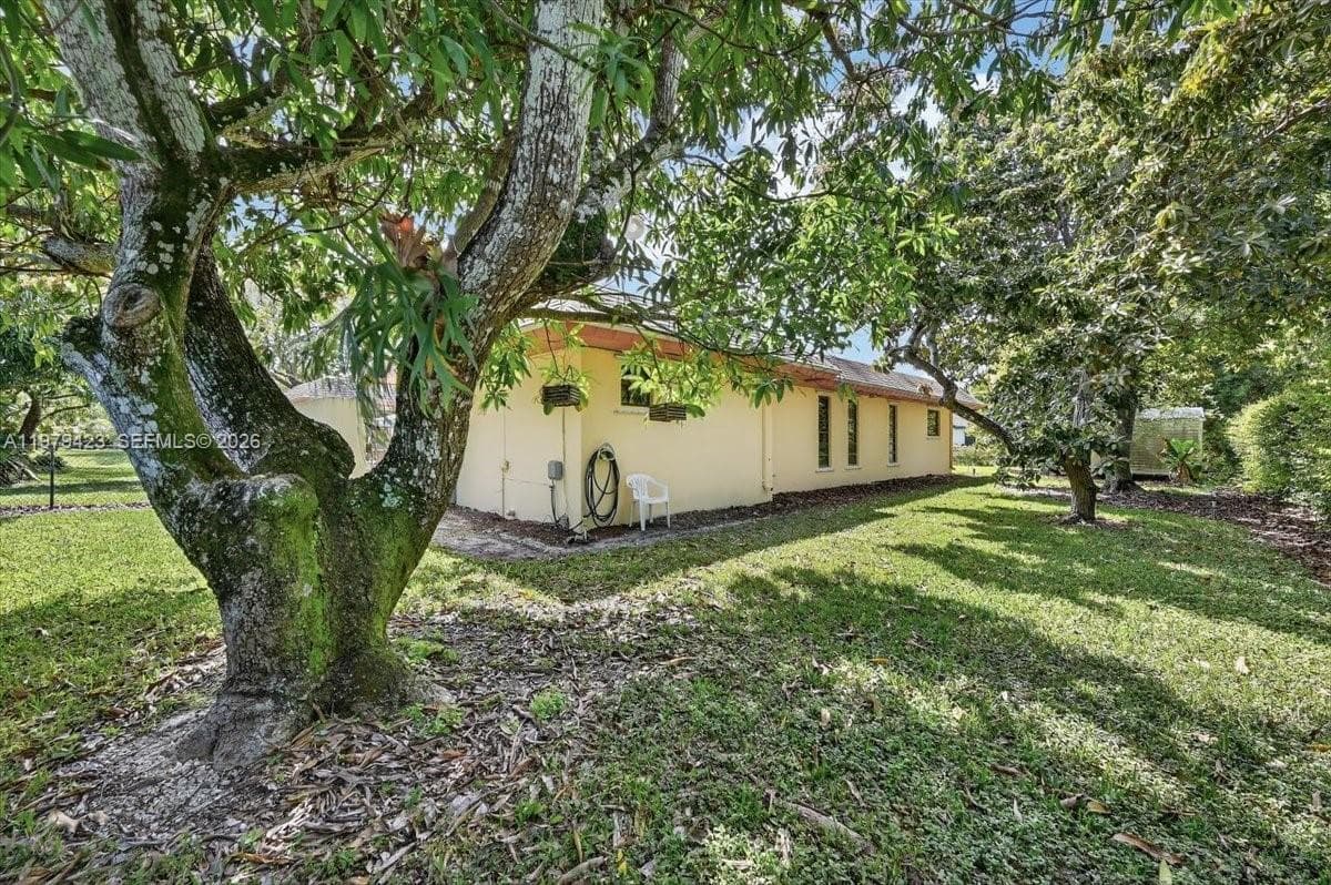 8261 SW 186th St, Cutler Bay FL 33157 — 52