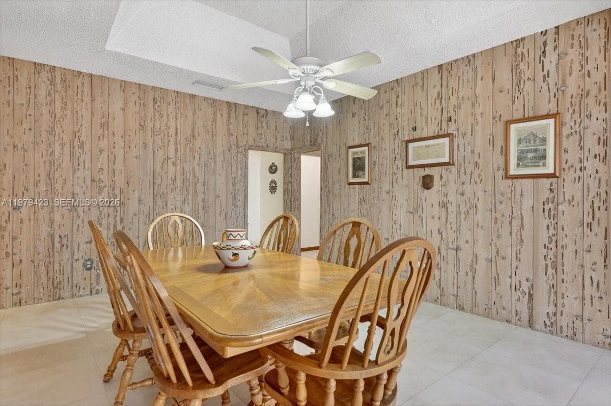 8261 SW 186th St, Cutler Bay FL 33157 — 16