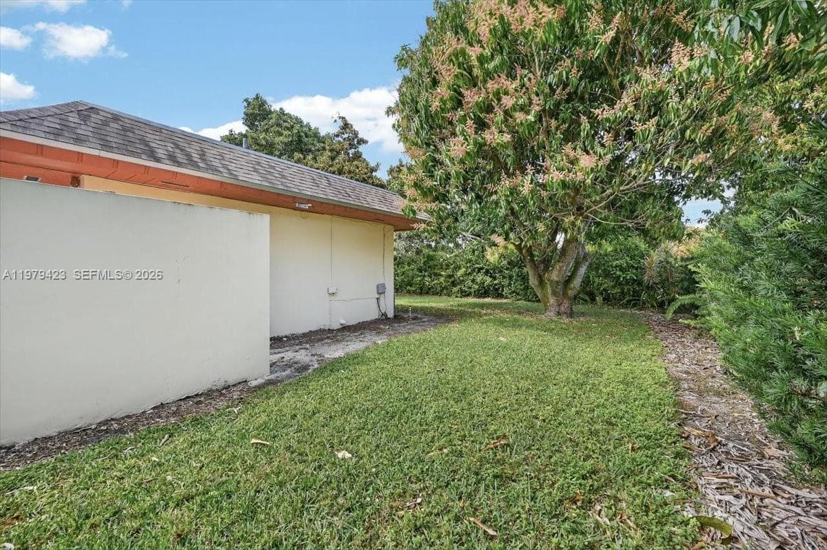 8261 SW 186th St, Cutler Bay FL 33157 — 53
