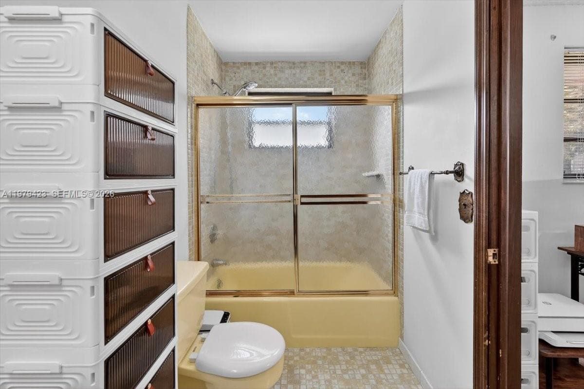 8261 SW 186th St, Cutler Bay FL 33157 — 30