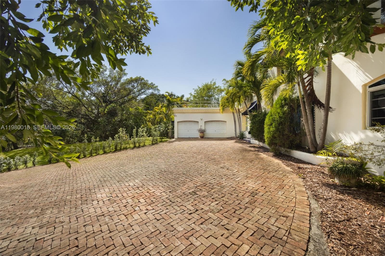 0-1645 S Bayshore Dr, Coconut Grove FL 33133 — 11
