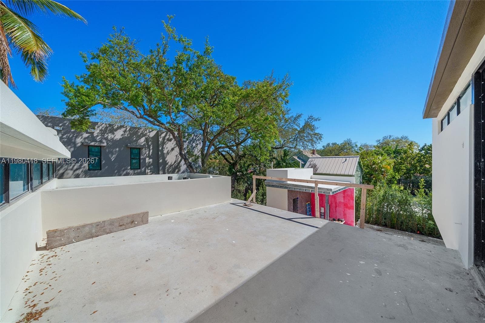 820 NE 111th St, Biscayne Park FL 33161 — 32