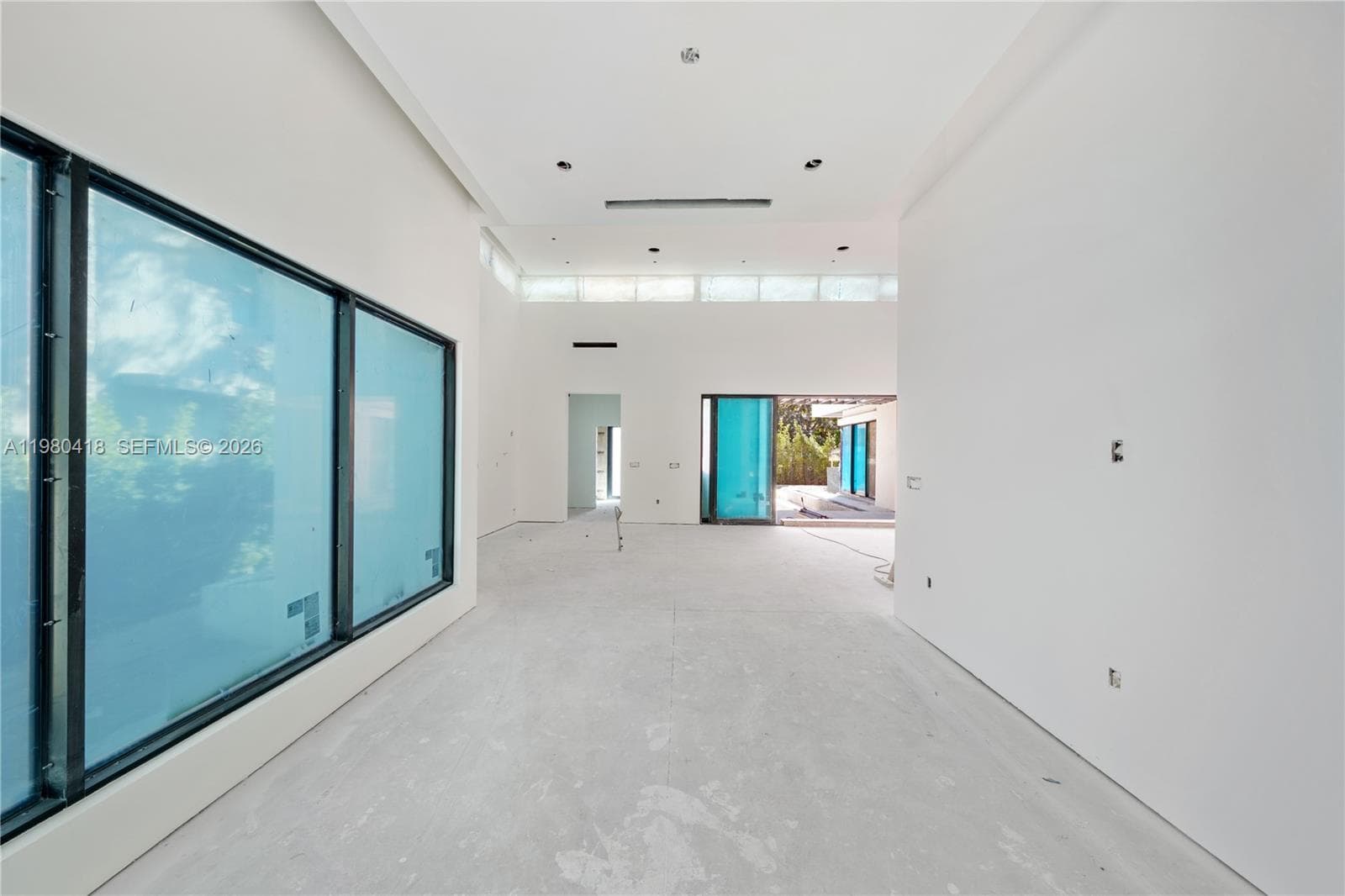 820 NE 111th St, Biscayne Park FL 33161 — 28
