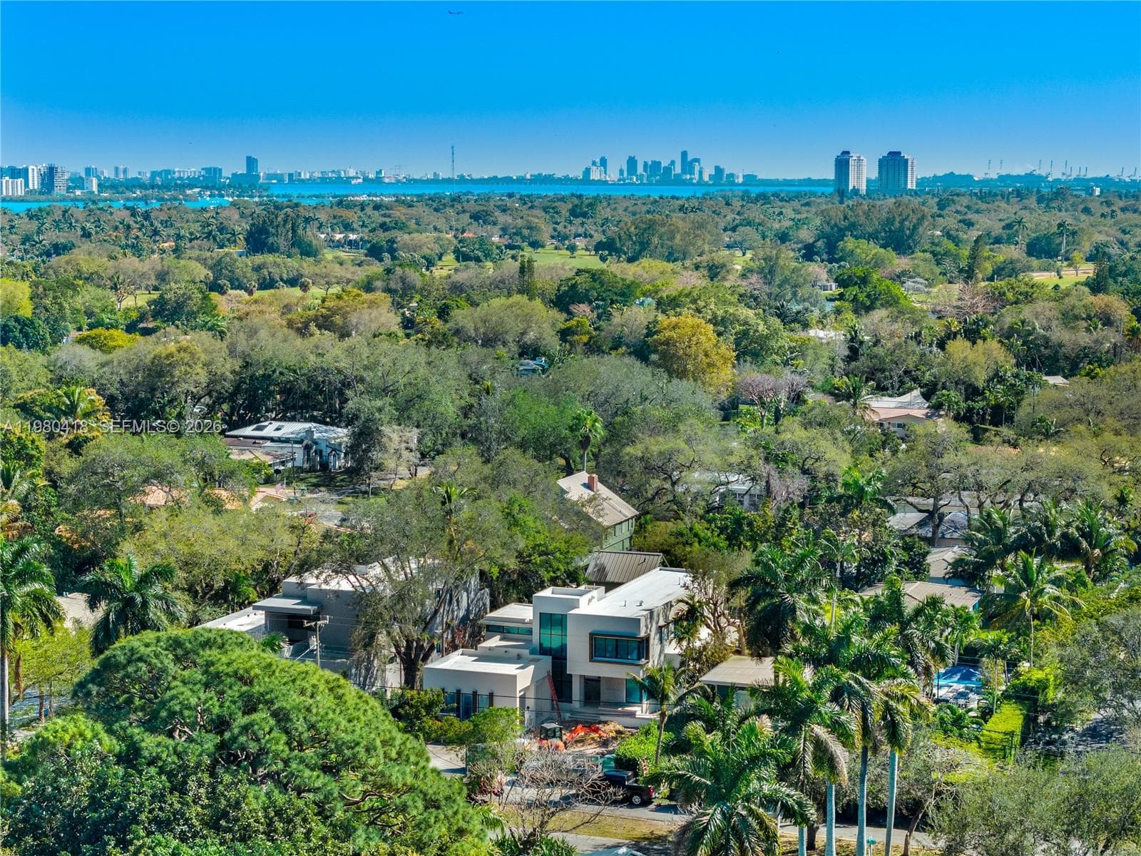 820 NE 111th St, Biscayne Park FL 33161 — 34