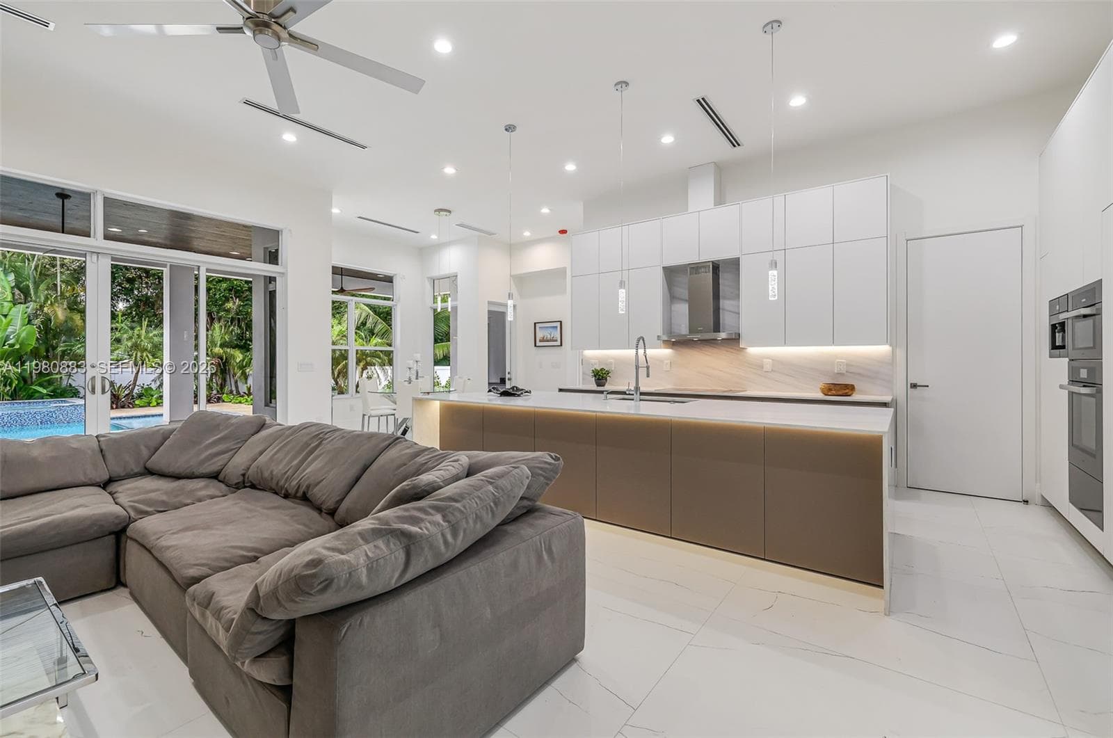 11780 NE 8th Ave, Biscayne Park FL 33161 — 26