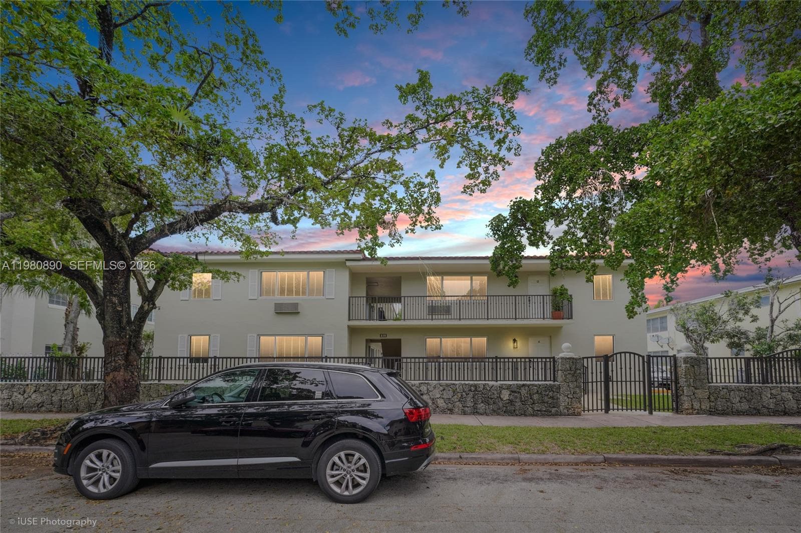35 Antilla Ave, Coral Gables FL 33134 — 7