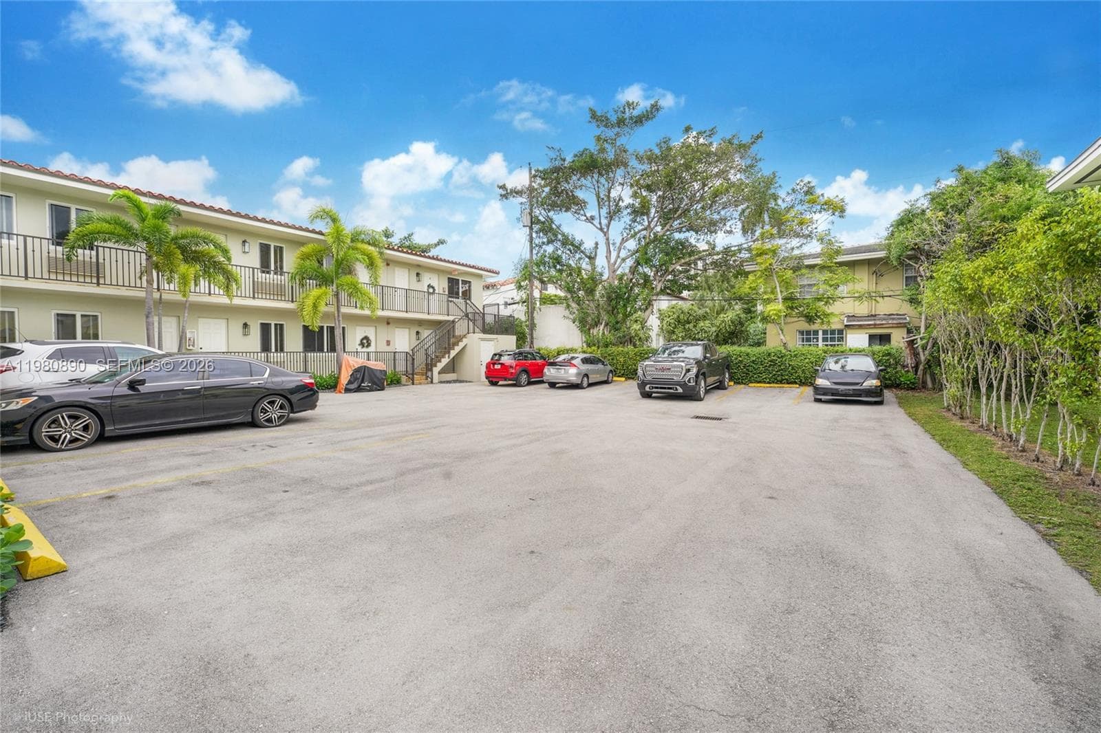 35 Antilla Ave, Coral Gables FL 33134 — 4