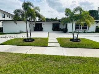 1940 NE 186th Dr, North Miami Beach FL 33179 — 3