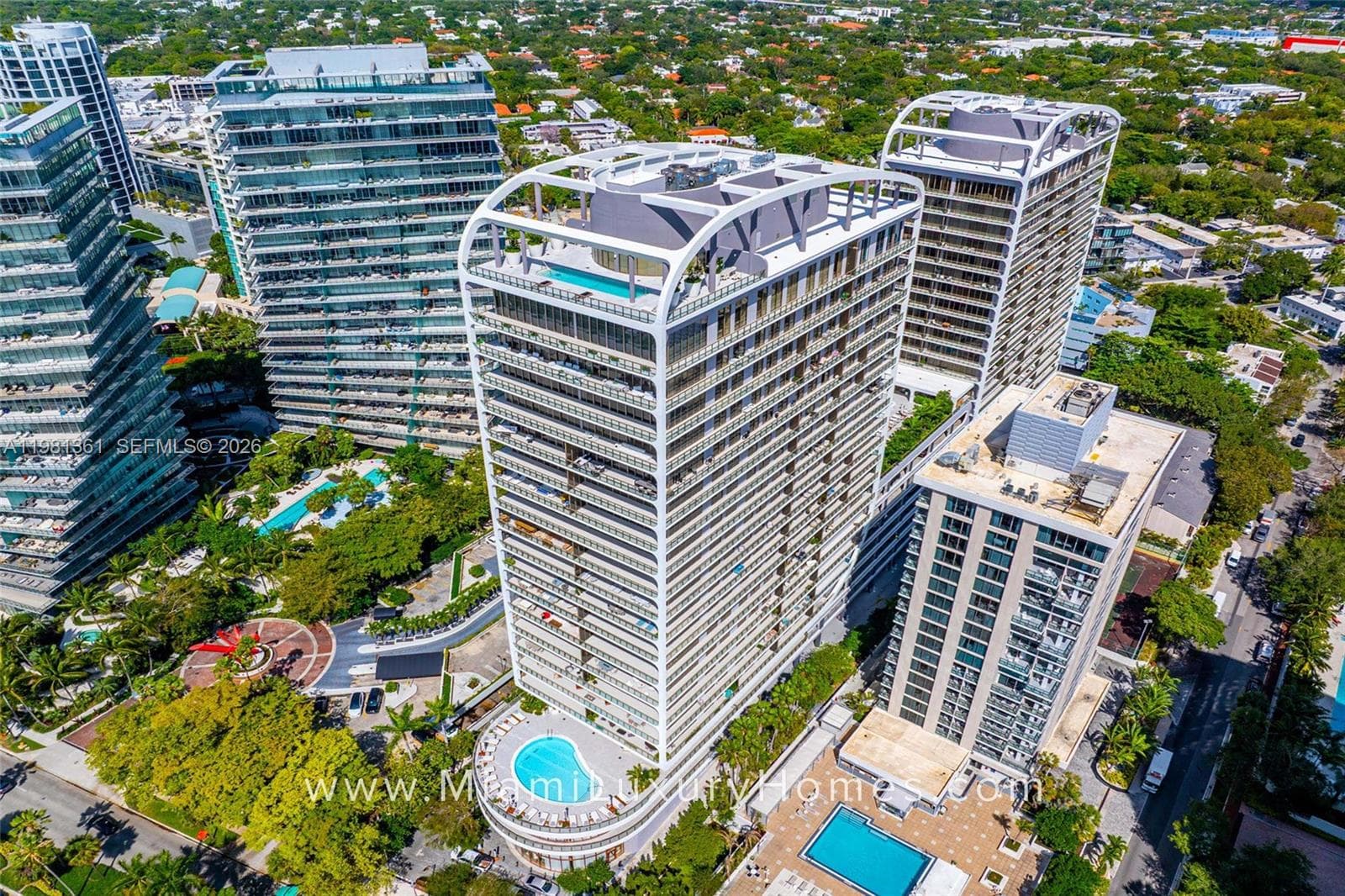 2678 Tigertail Ave # 802, Coconut Grove FL 33133 — 37