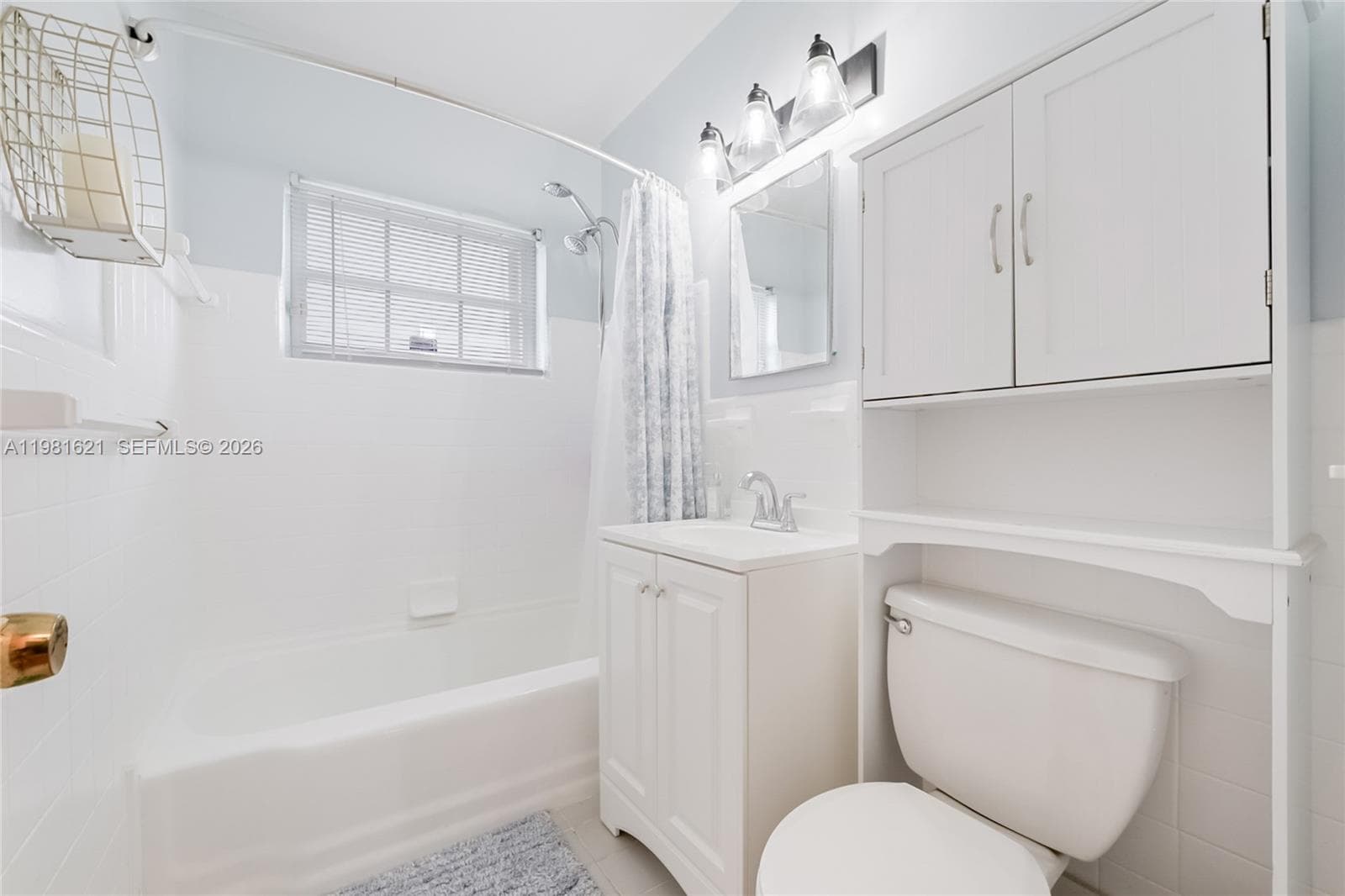 6350 NW 39th Ter, Virginia Gardens FL 33166 — 13