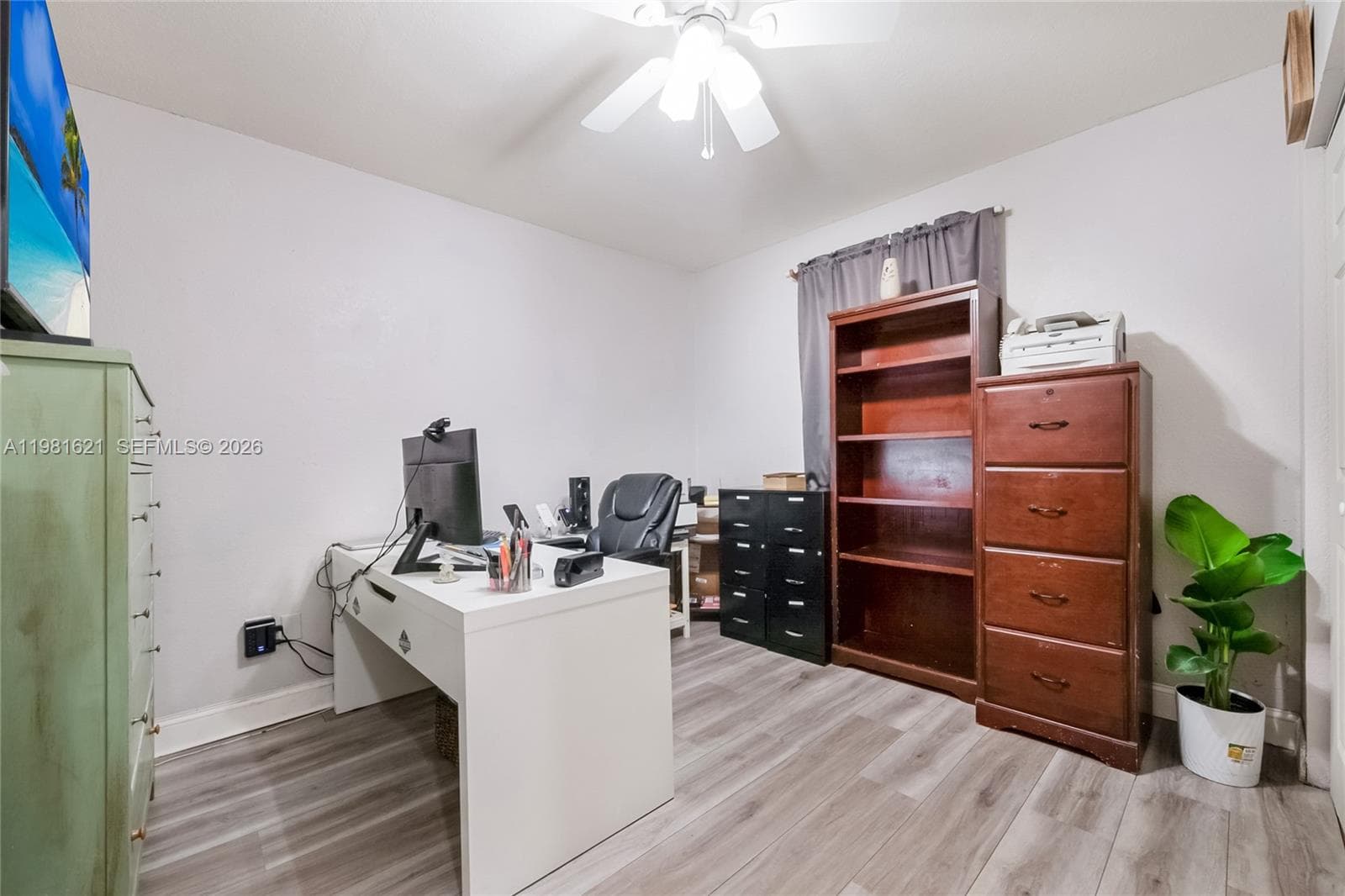 6350 NW 39th Ter, Virginia Gardens FL 33166 — 16