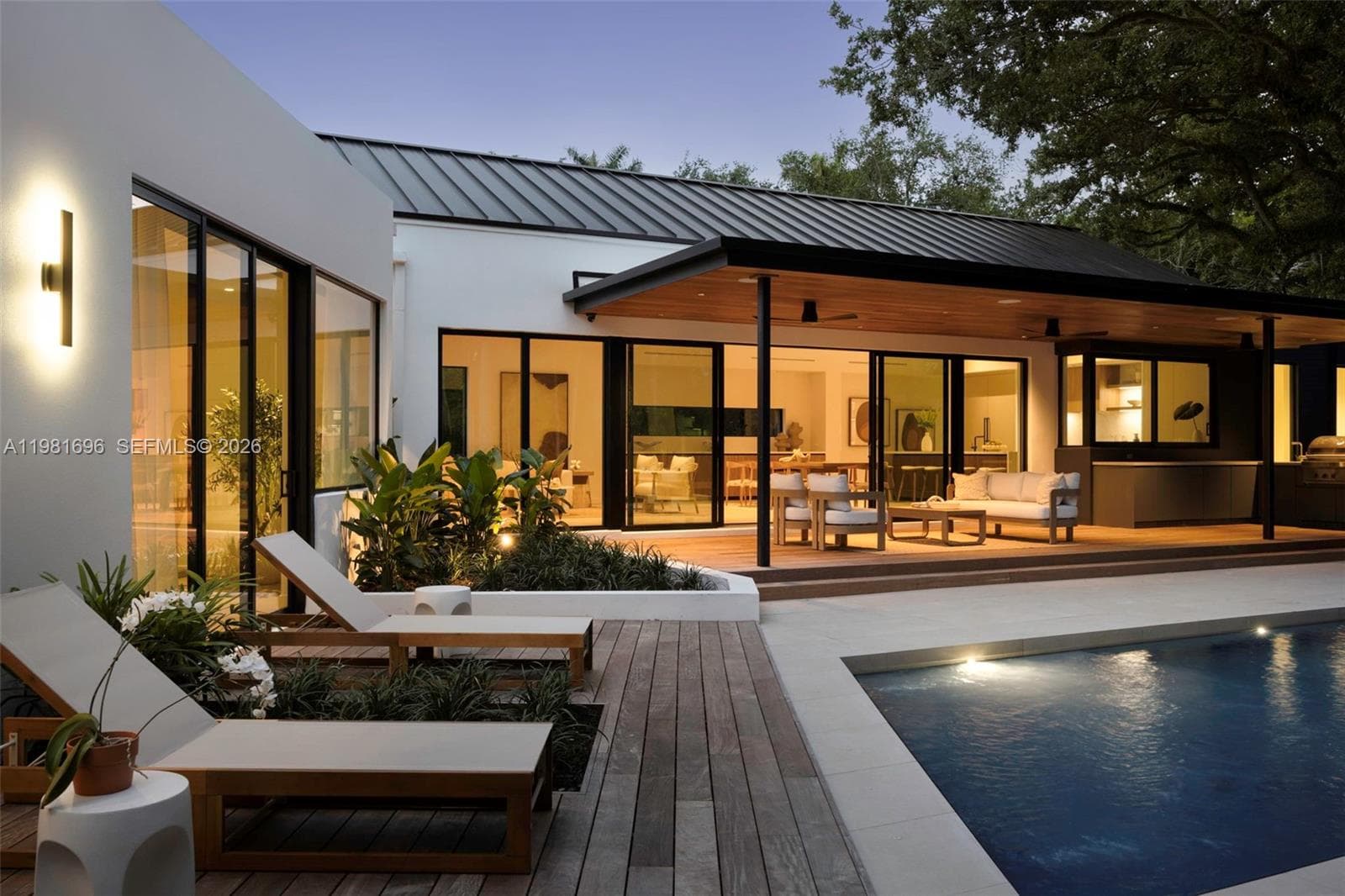 1701 Micanopy Ave, Coconut Grove FL 33133 — 25